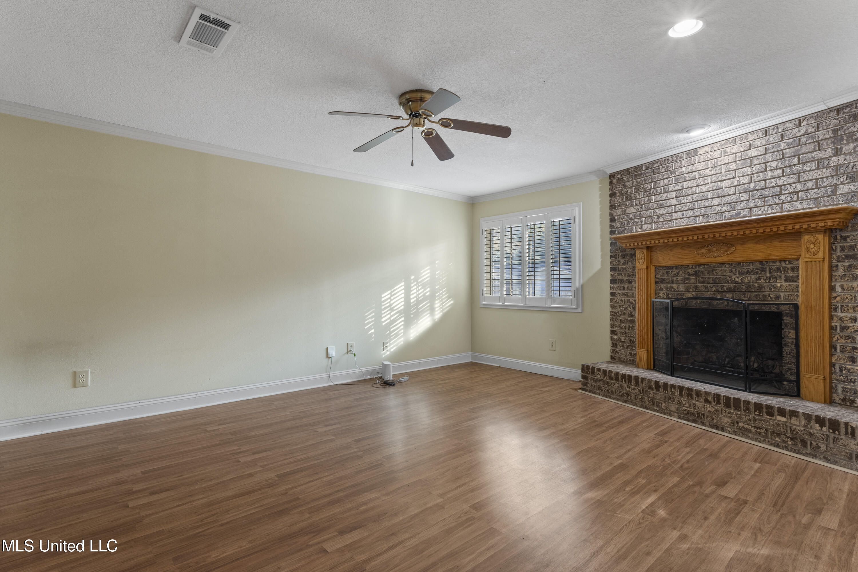 1513 Woodhaven Street