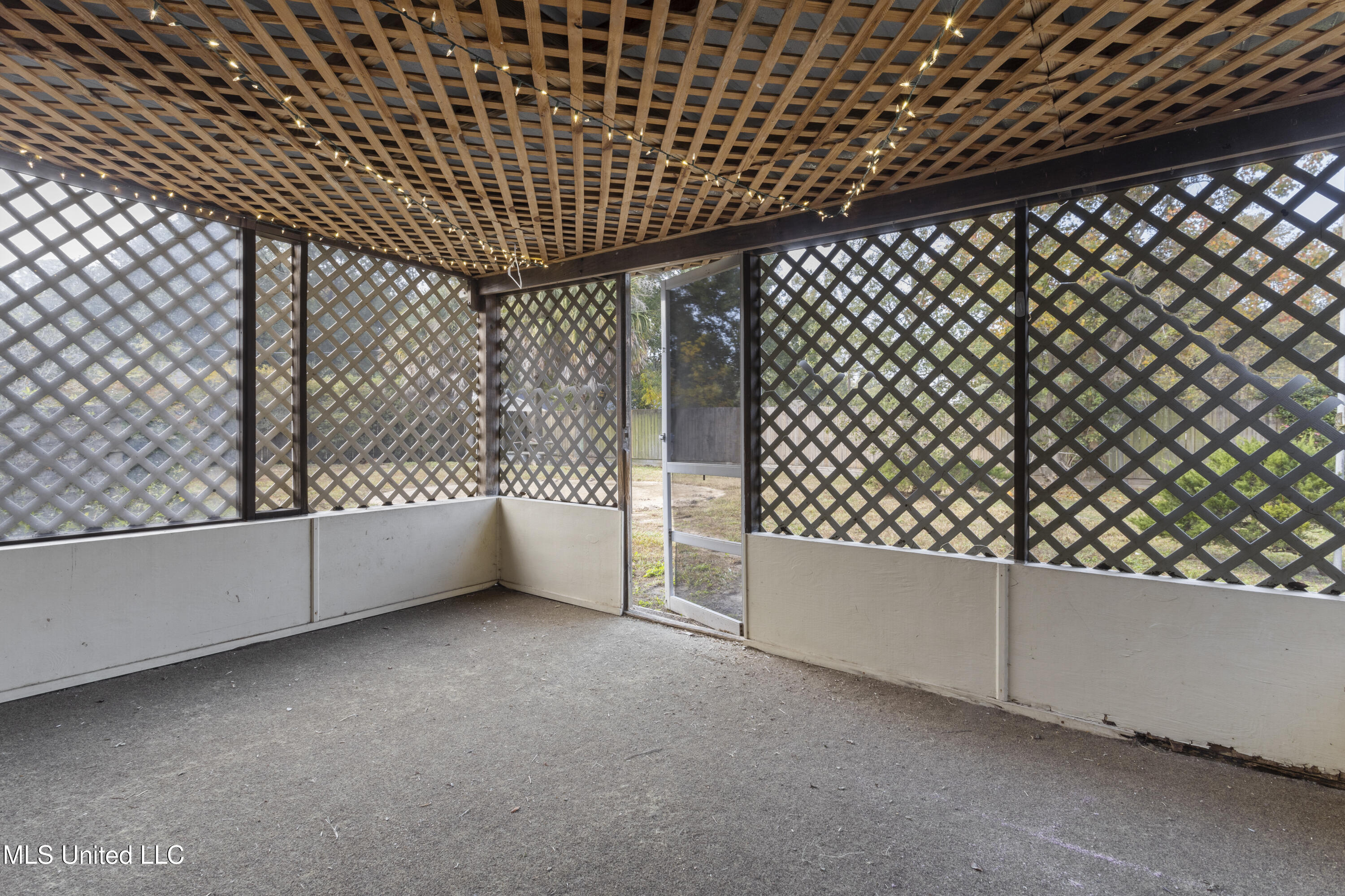 1513 Woodhaven Street