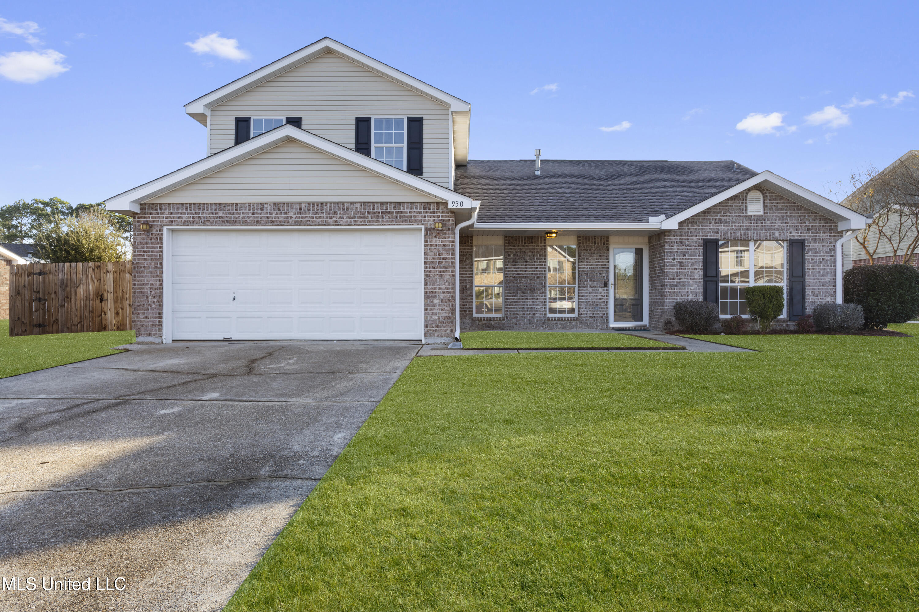 930 Wildwood Lane