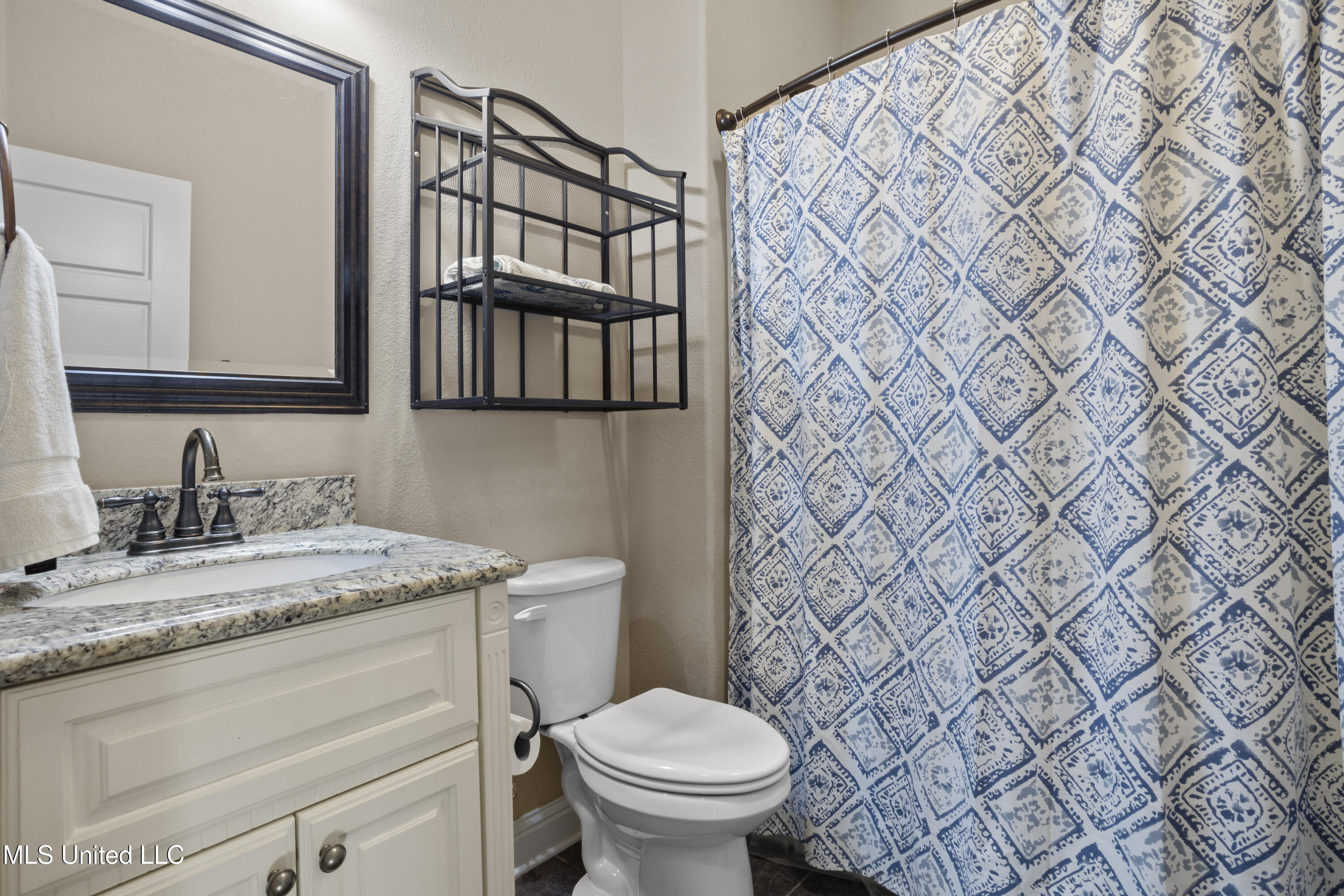 1716 Perdido Boulevard