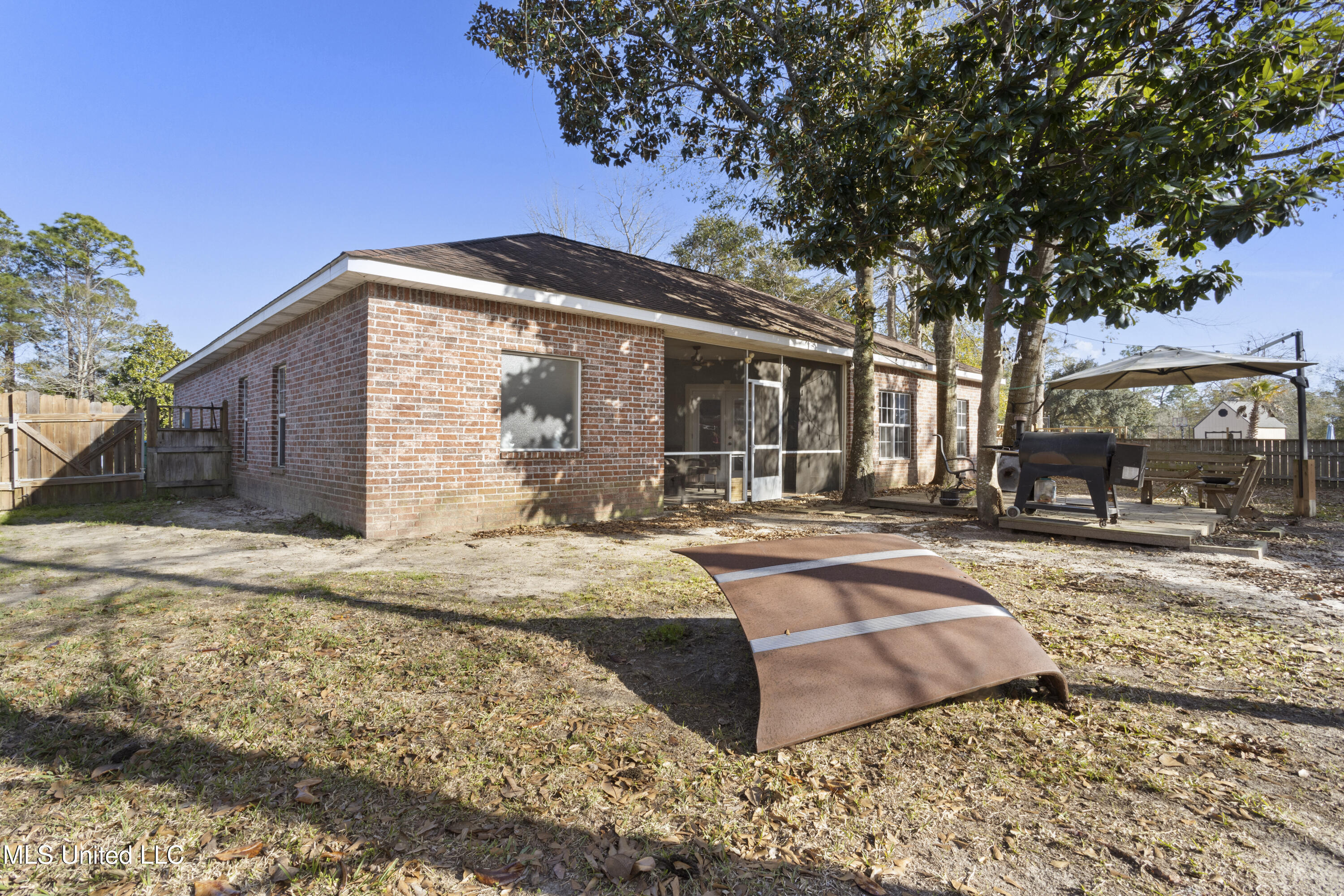 1716 Perdido Boulevard