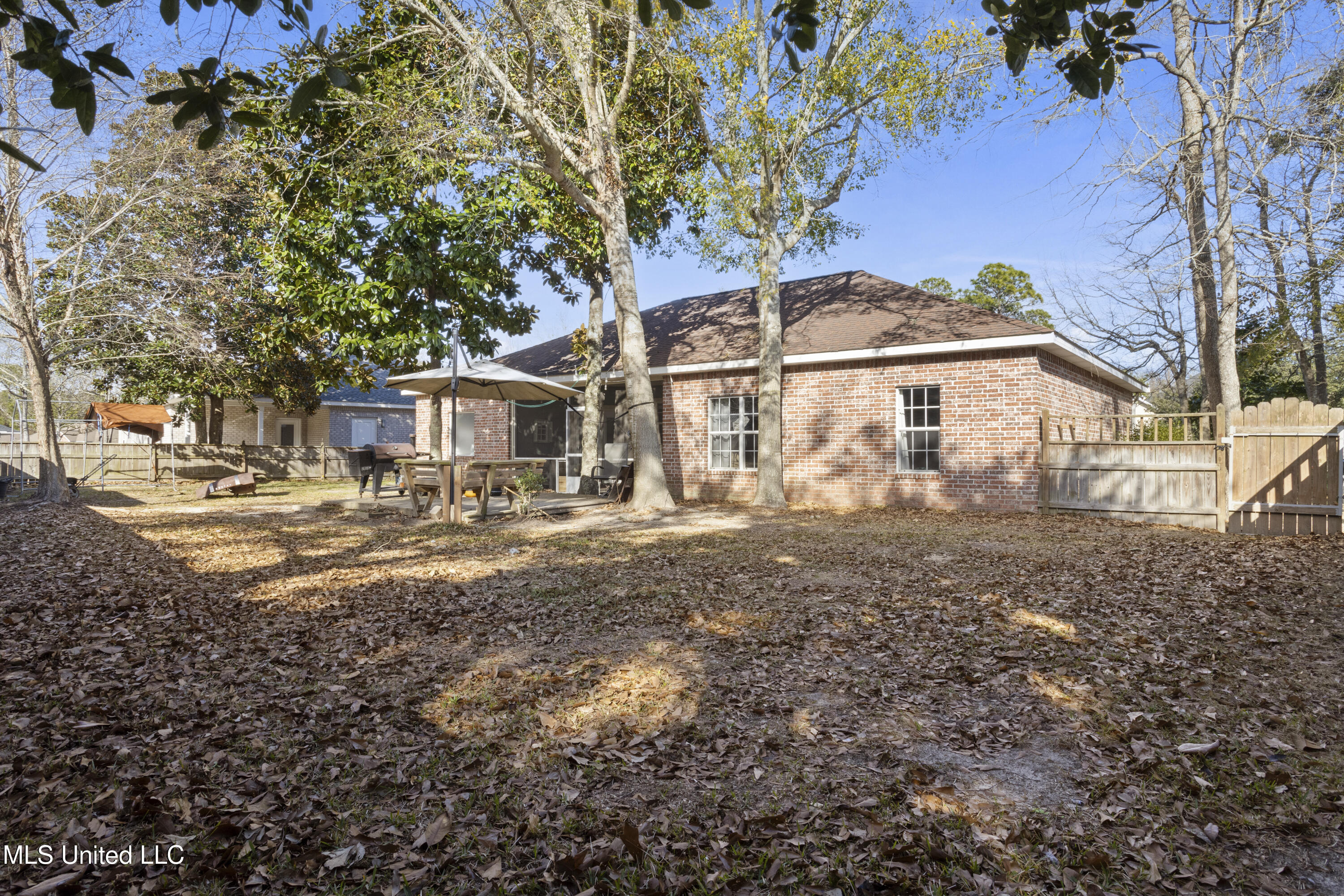 1716 Perdido Boulevard