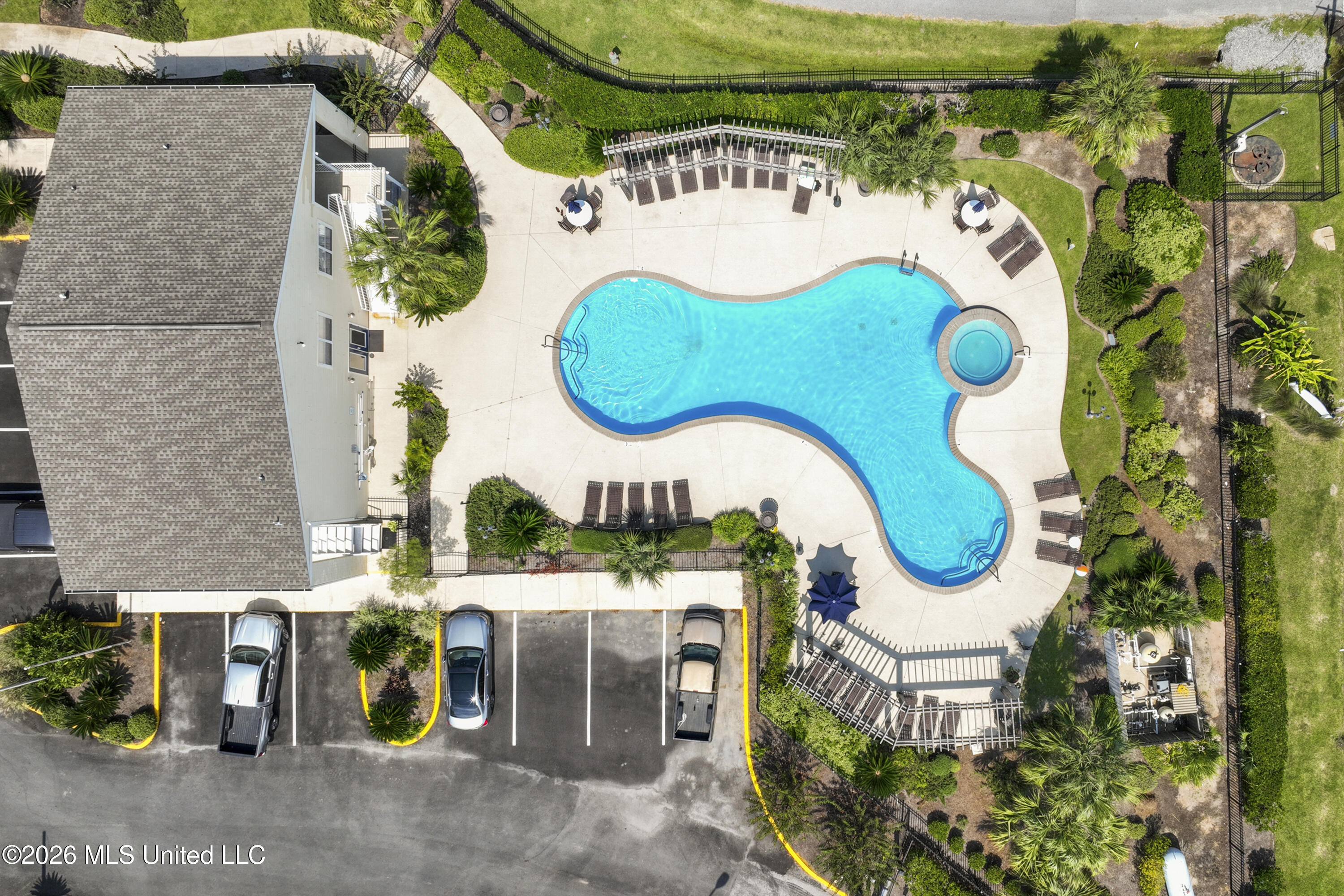 2421 Beachview Drive, G2