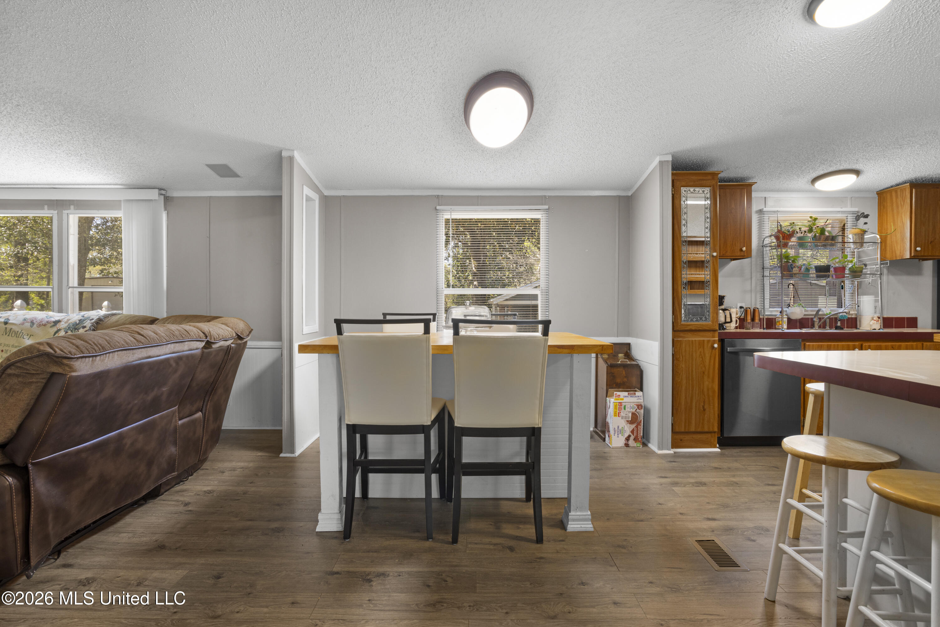 6124 Jim Ramsay Road