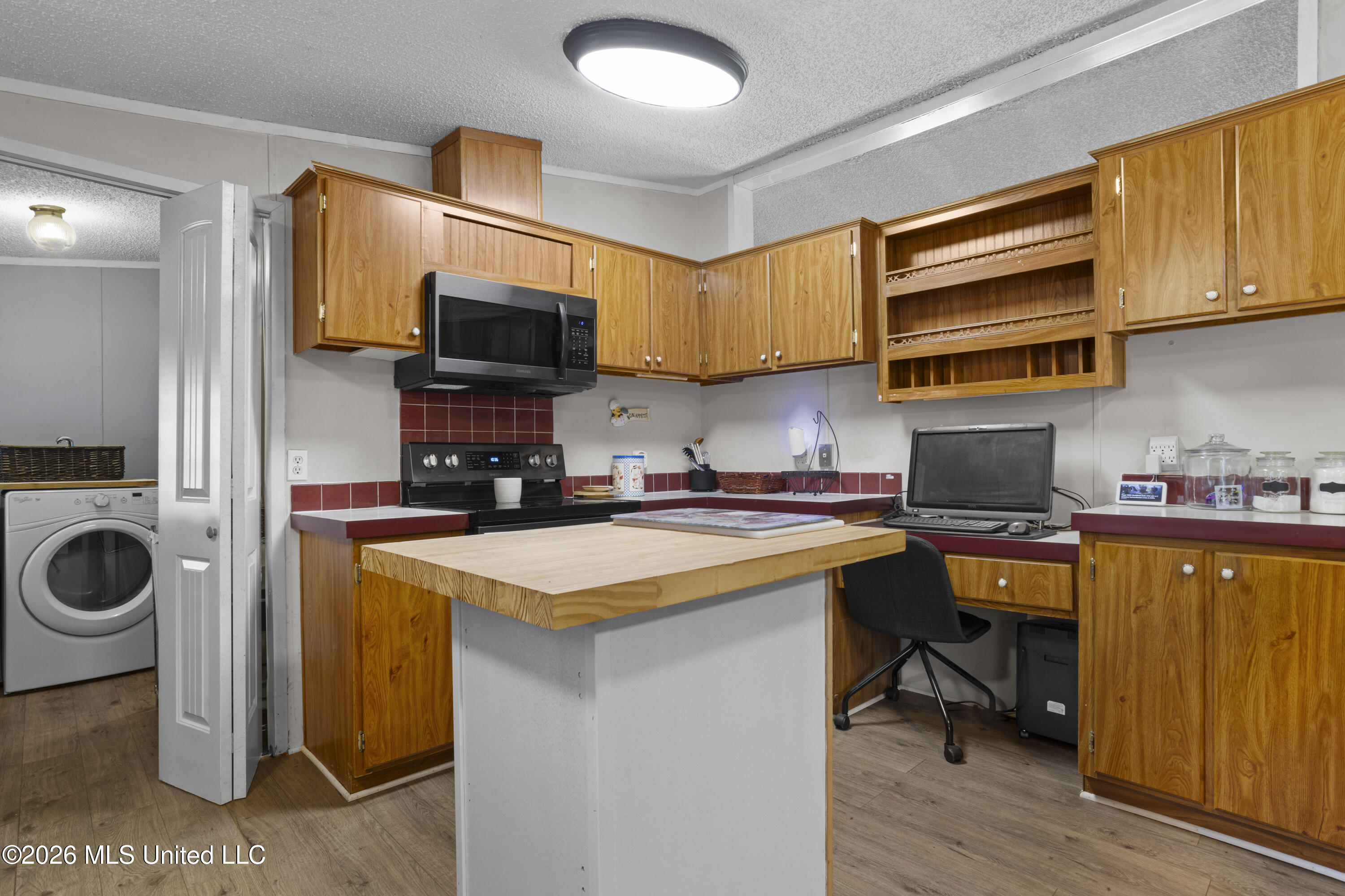 6124 Jim Ramsay Road