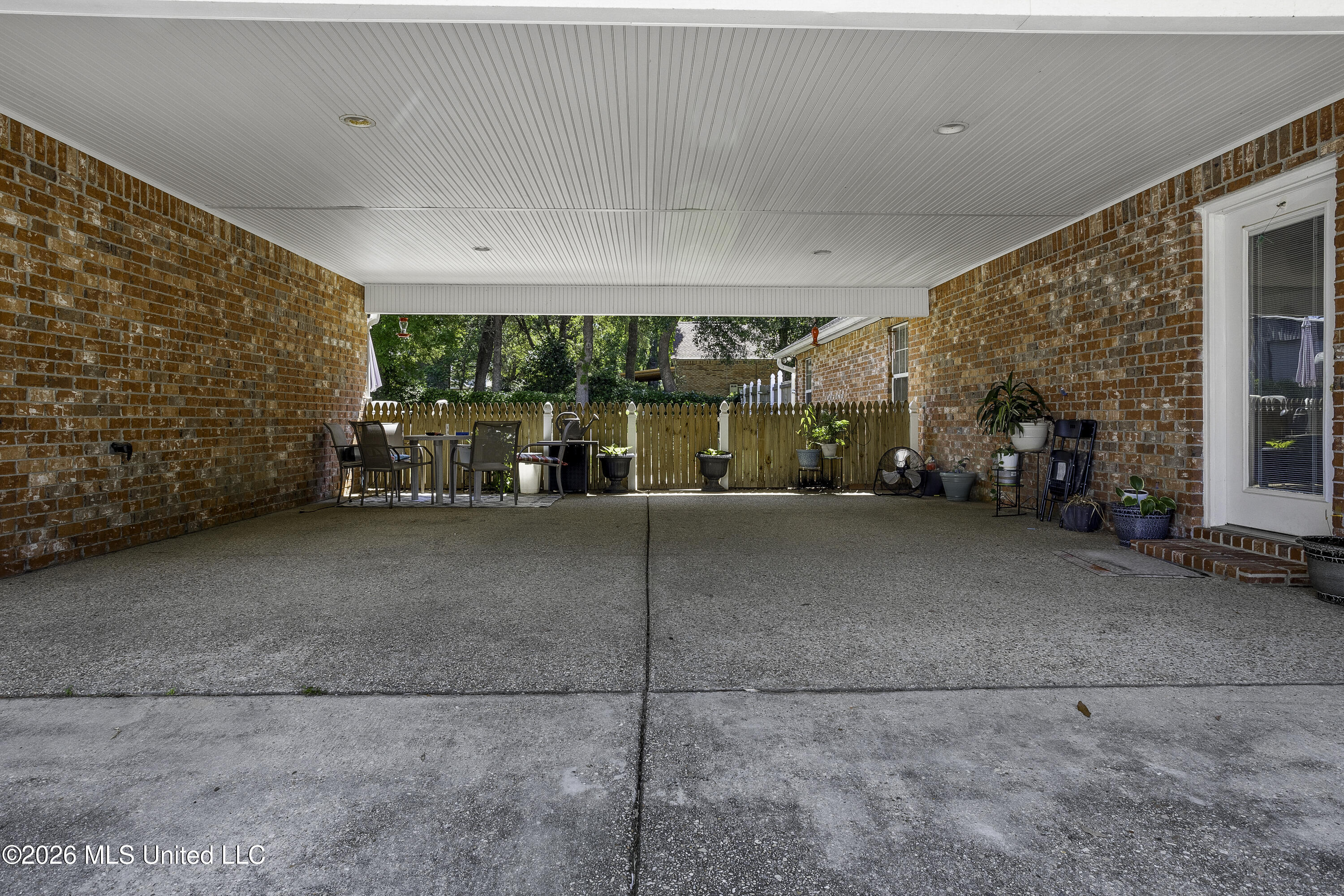 5424 Dogwood Drive