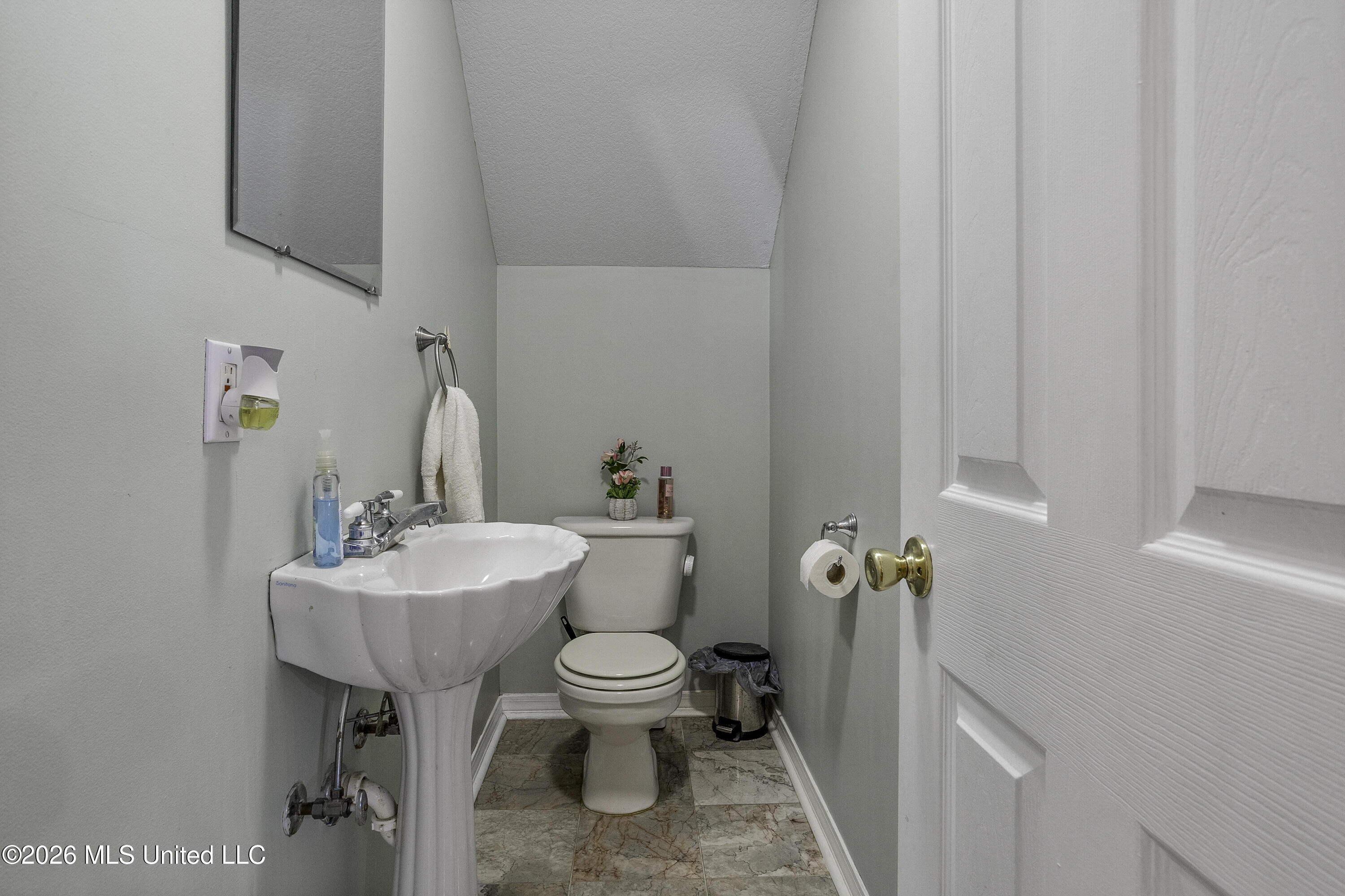 5424 Dogwood Drive