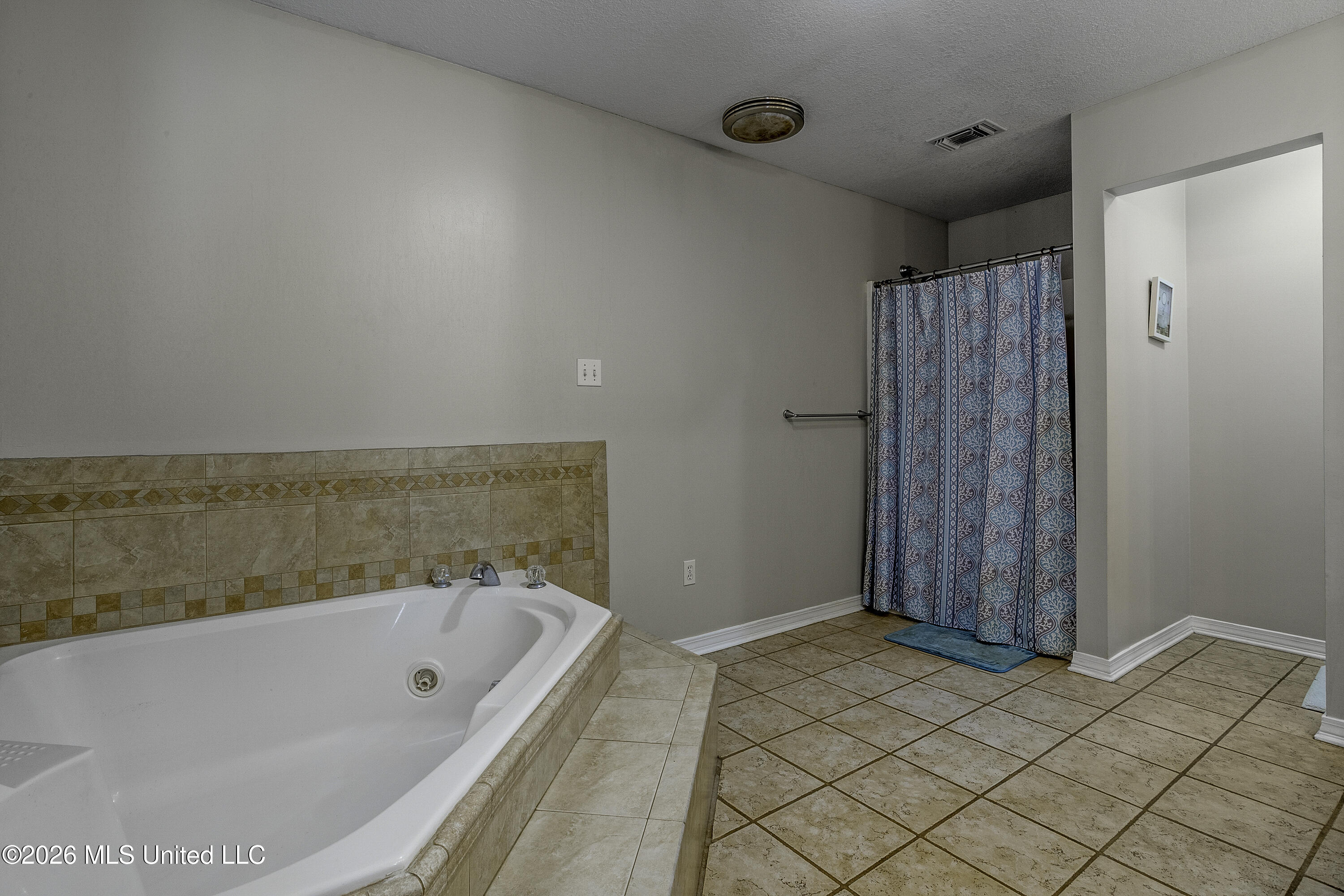 5424 Dogwood Drive
