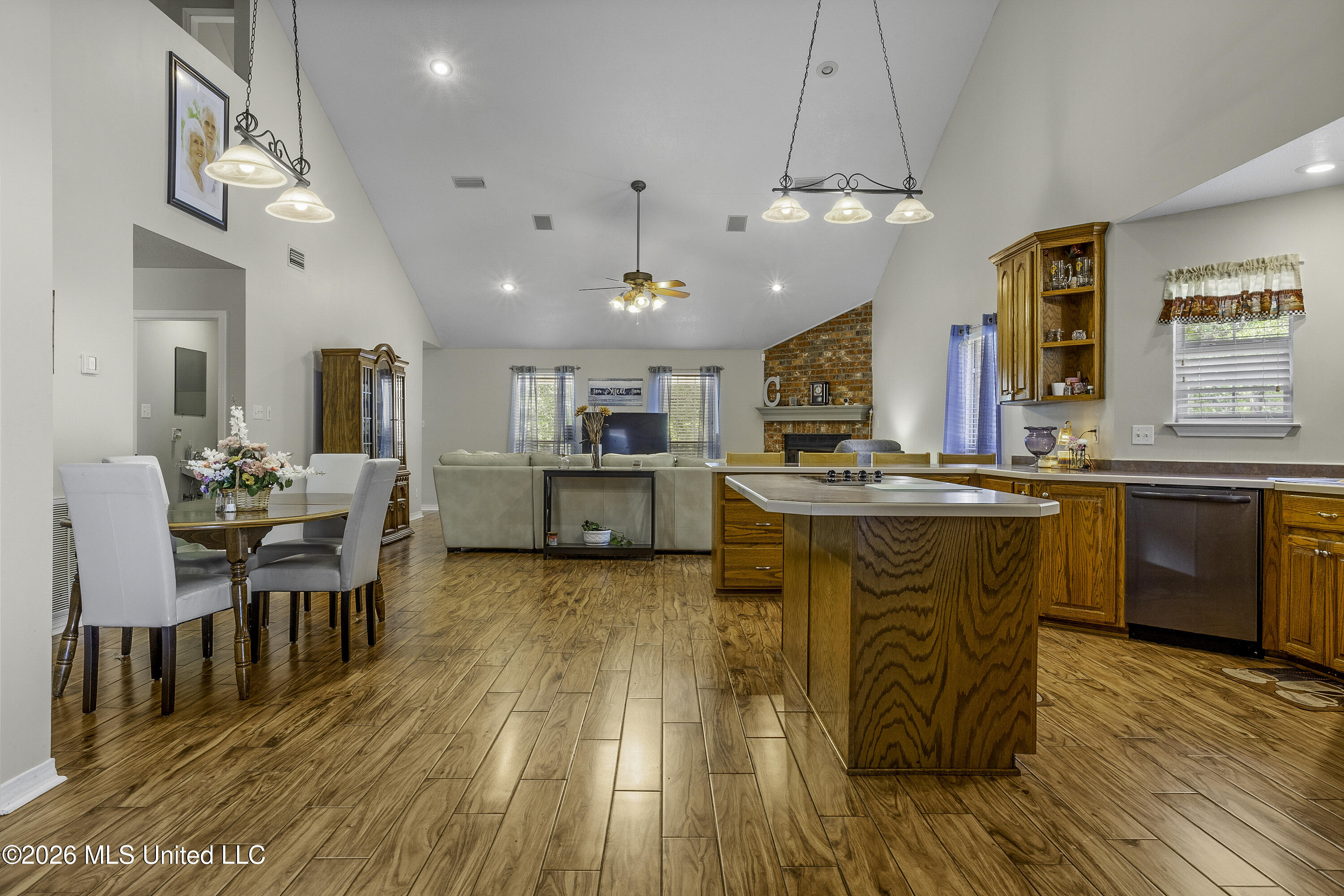 5424 Dogwood Drive