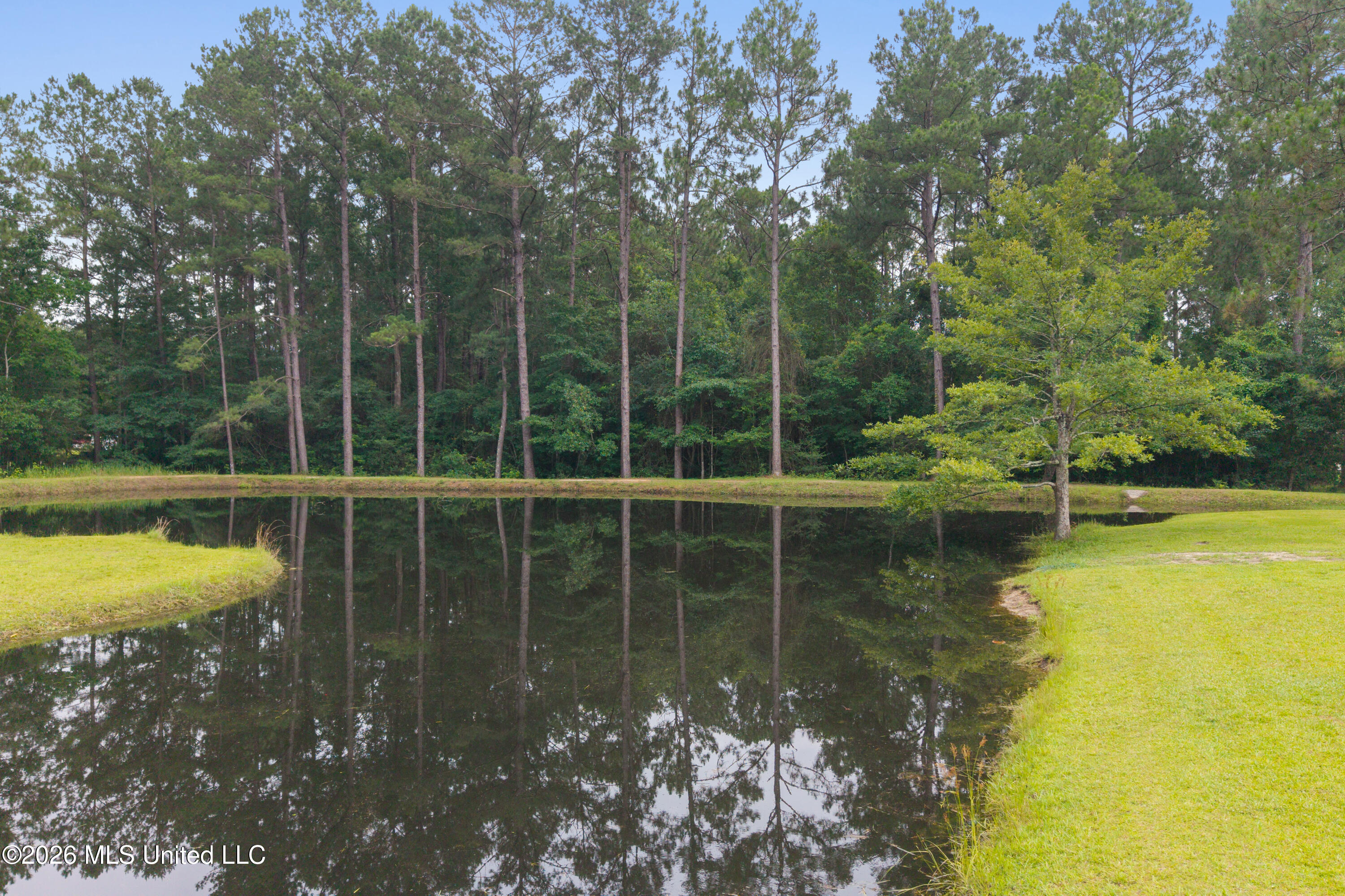 11208 Hillside Hollow Road