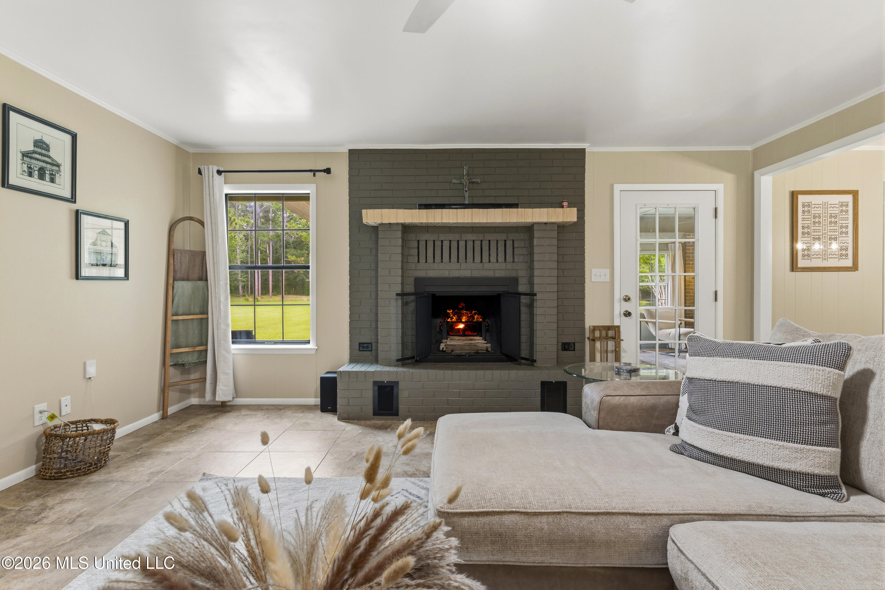 11208 Hillside Hollow Road