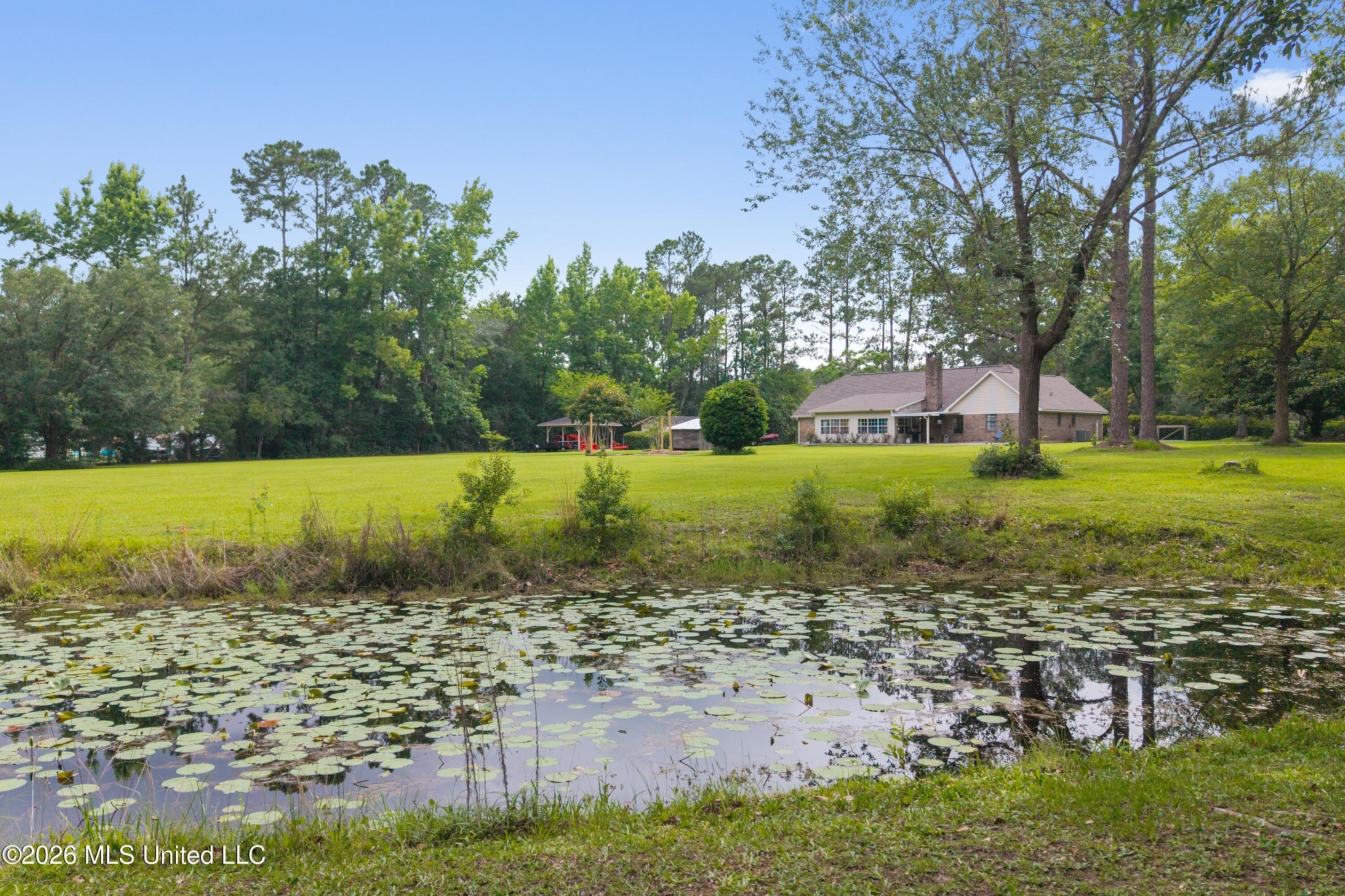 11208 Hillside Hollow Road