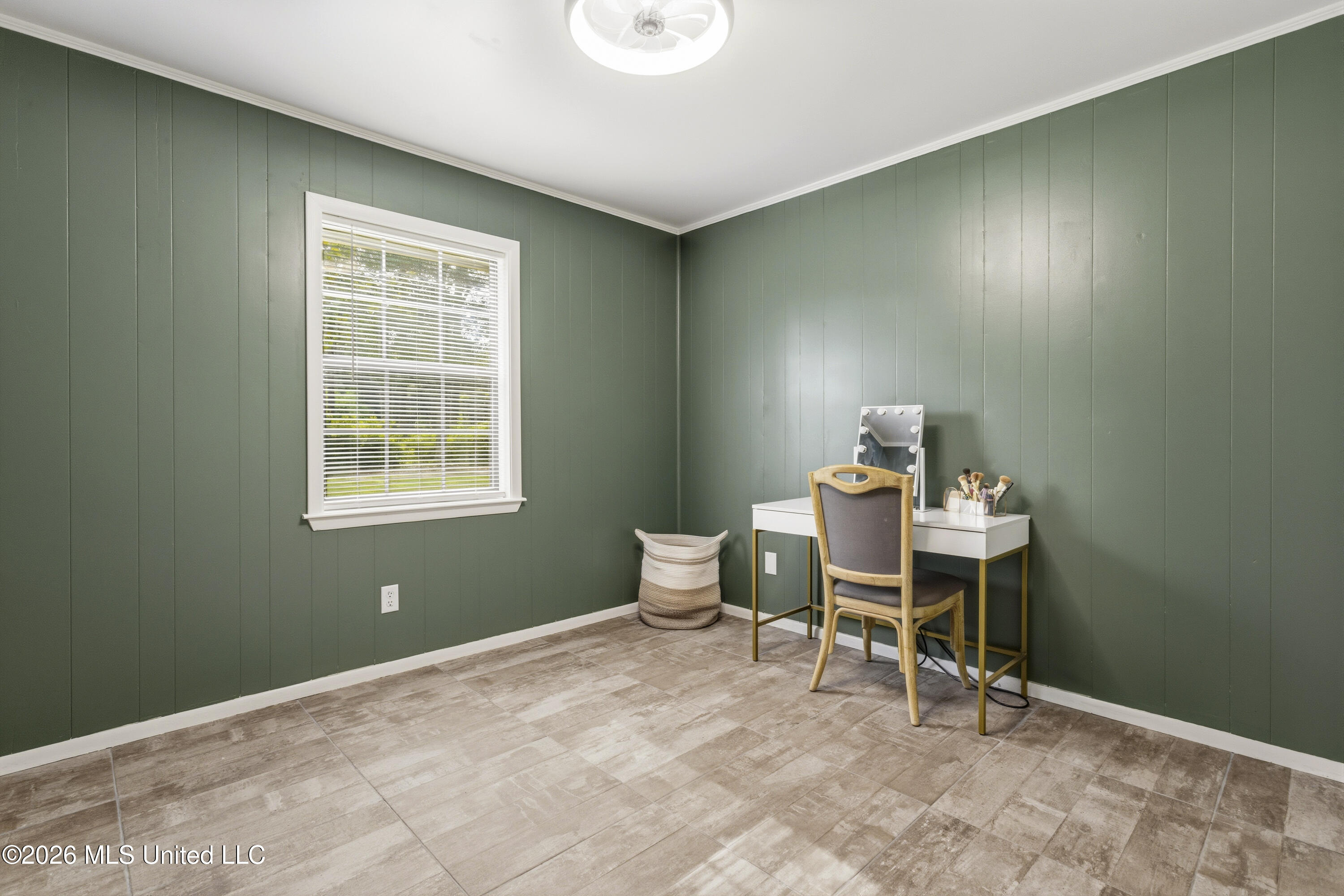 11208 Hillside Hollow Road