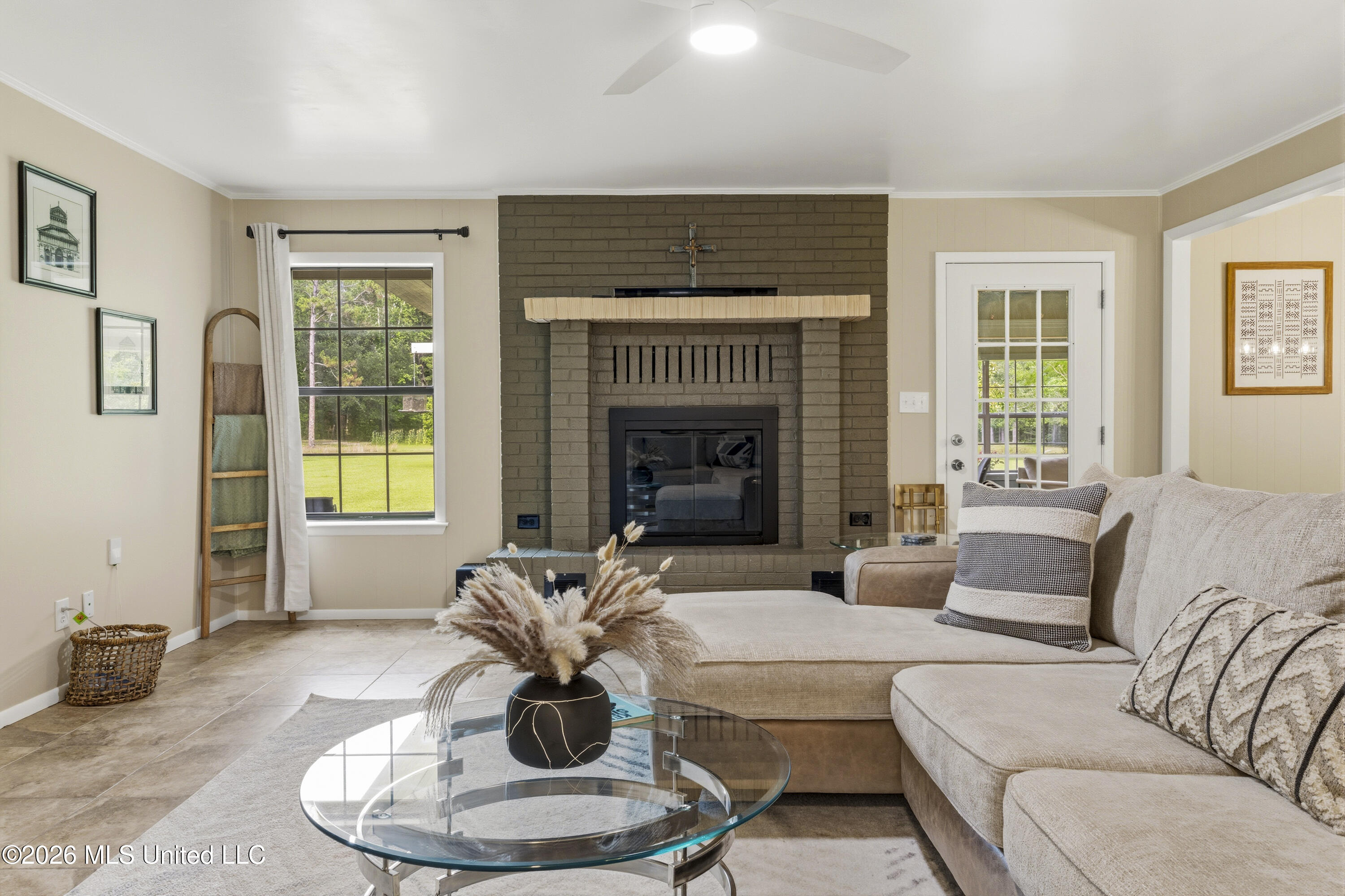 11208 Hillside Hollow Road