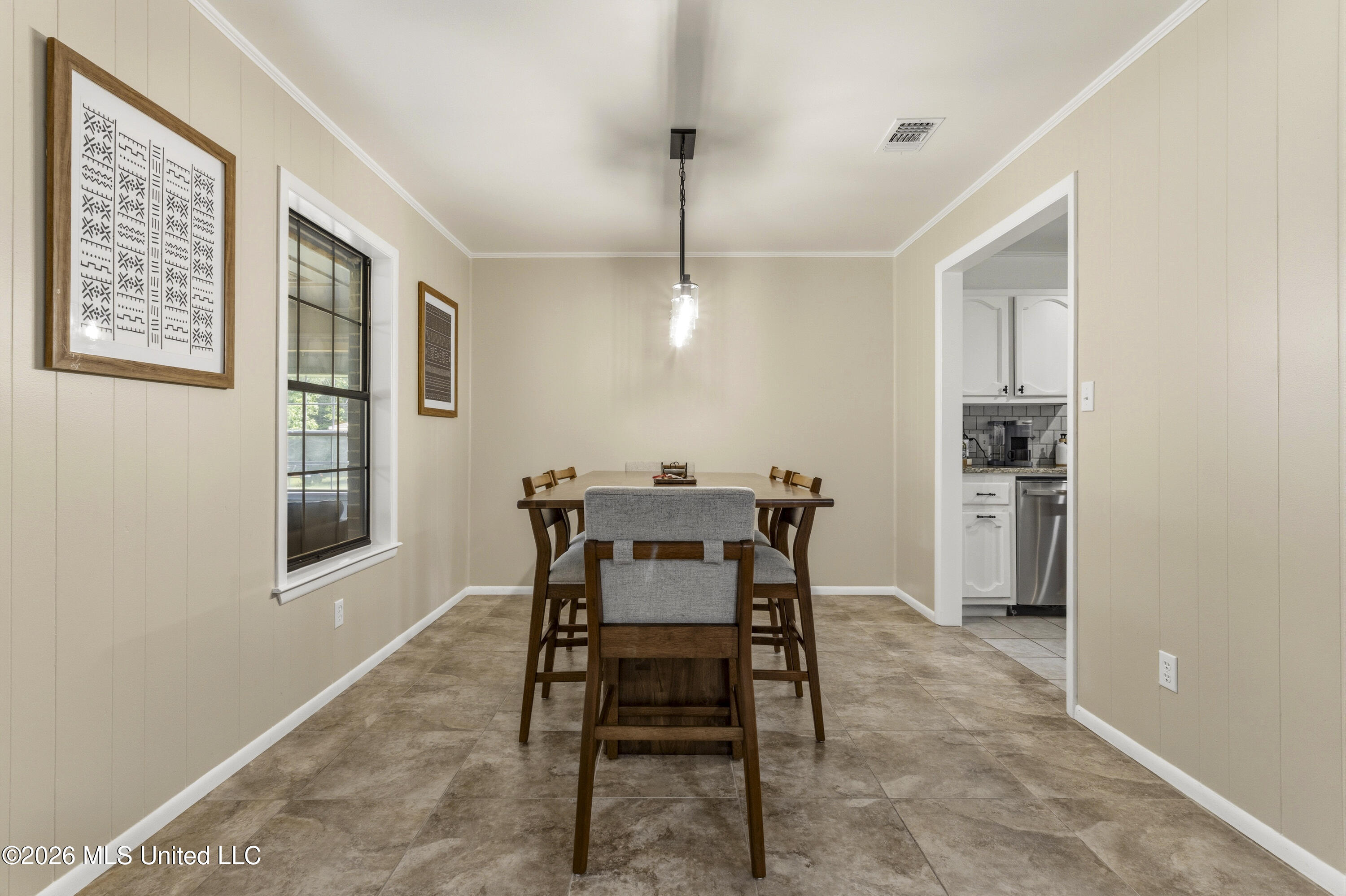 11208 Hillside Hollow Road