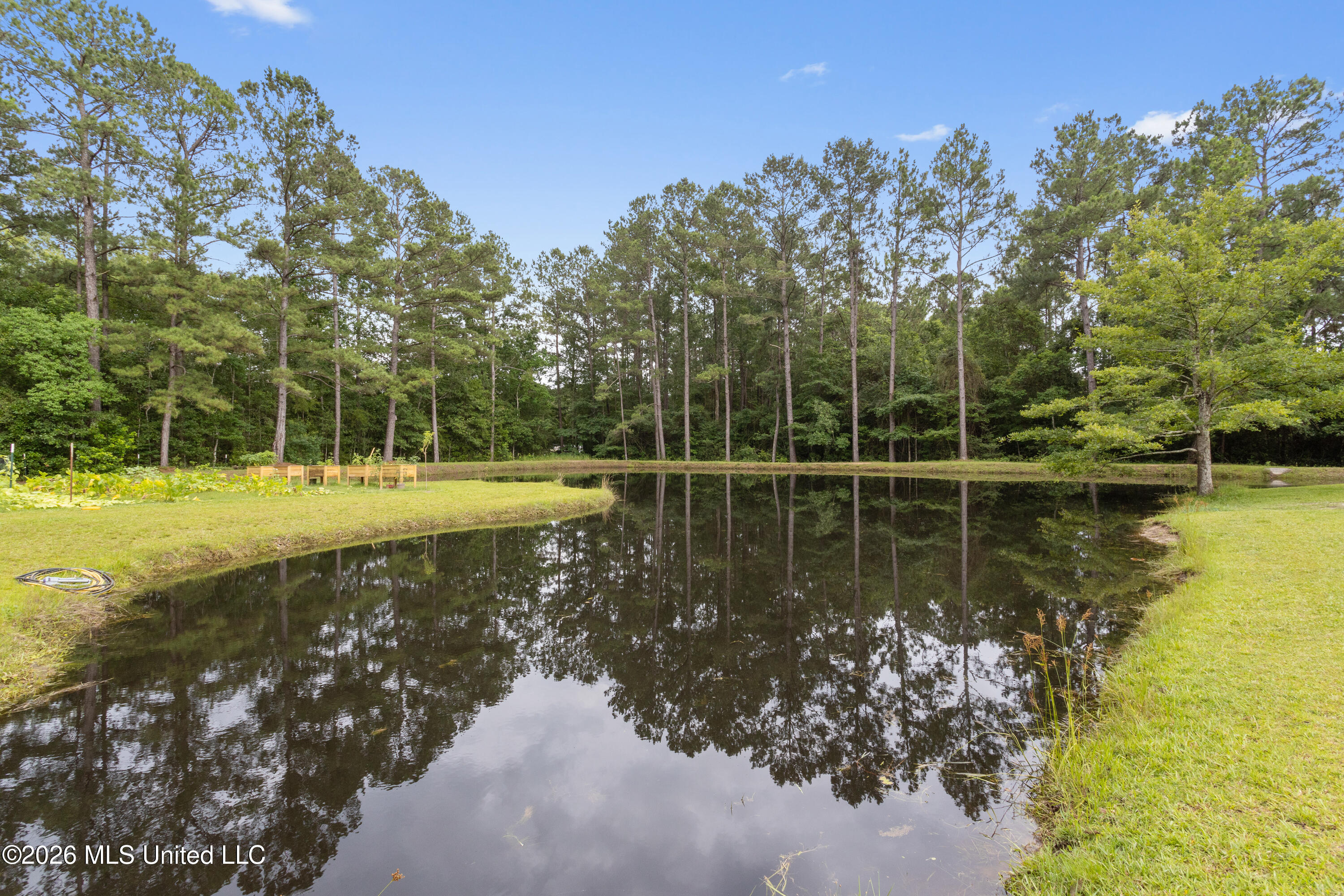 11208 Hillside Hollow Road