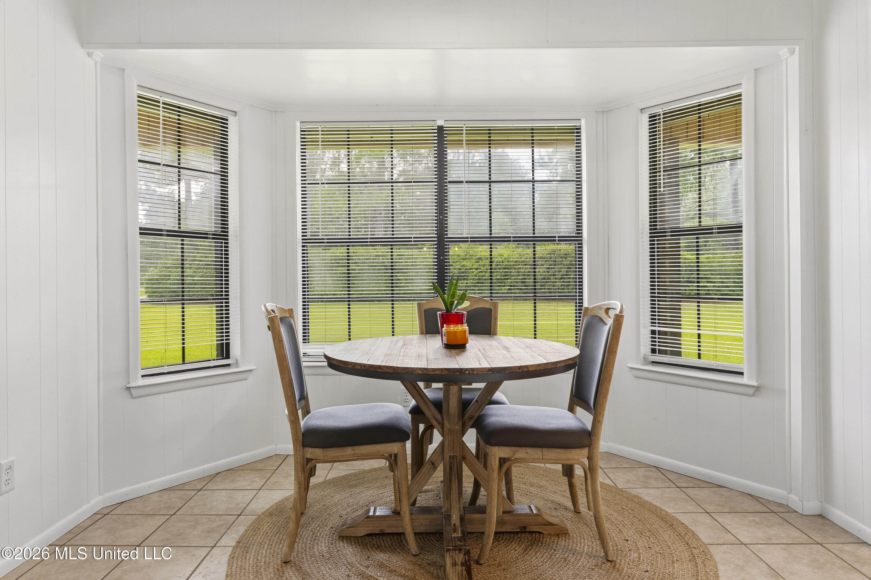 11208 Hillside Hollow Road