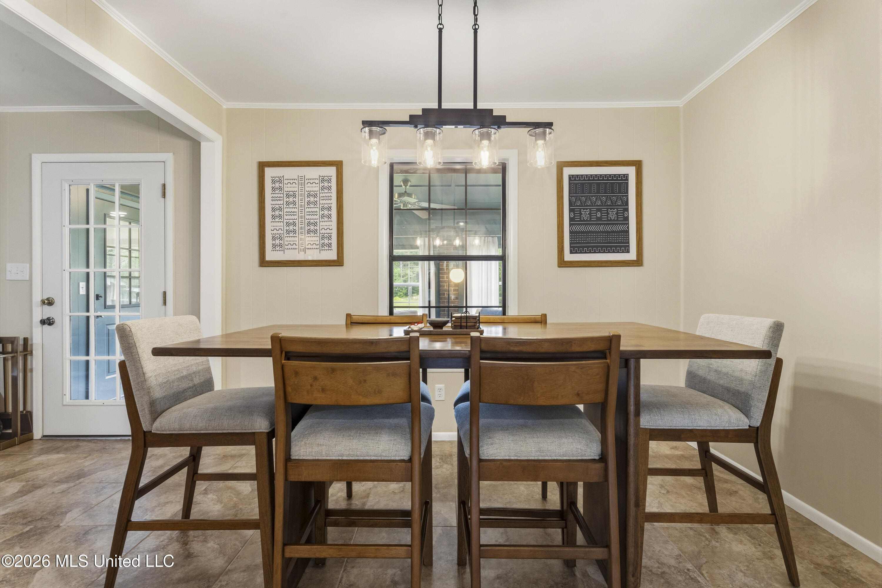 11208 Hillside Hollow Road