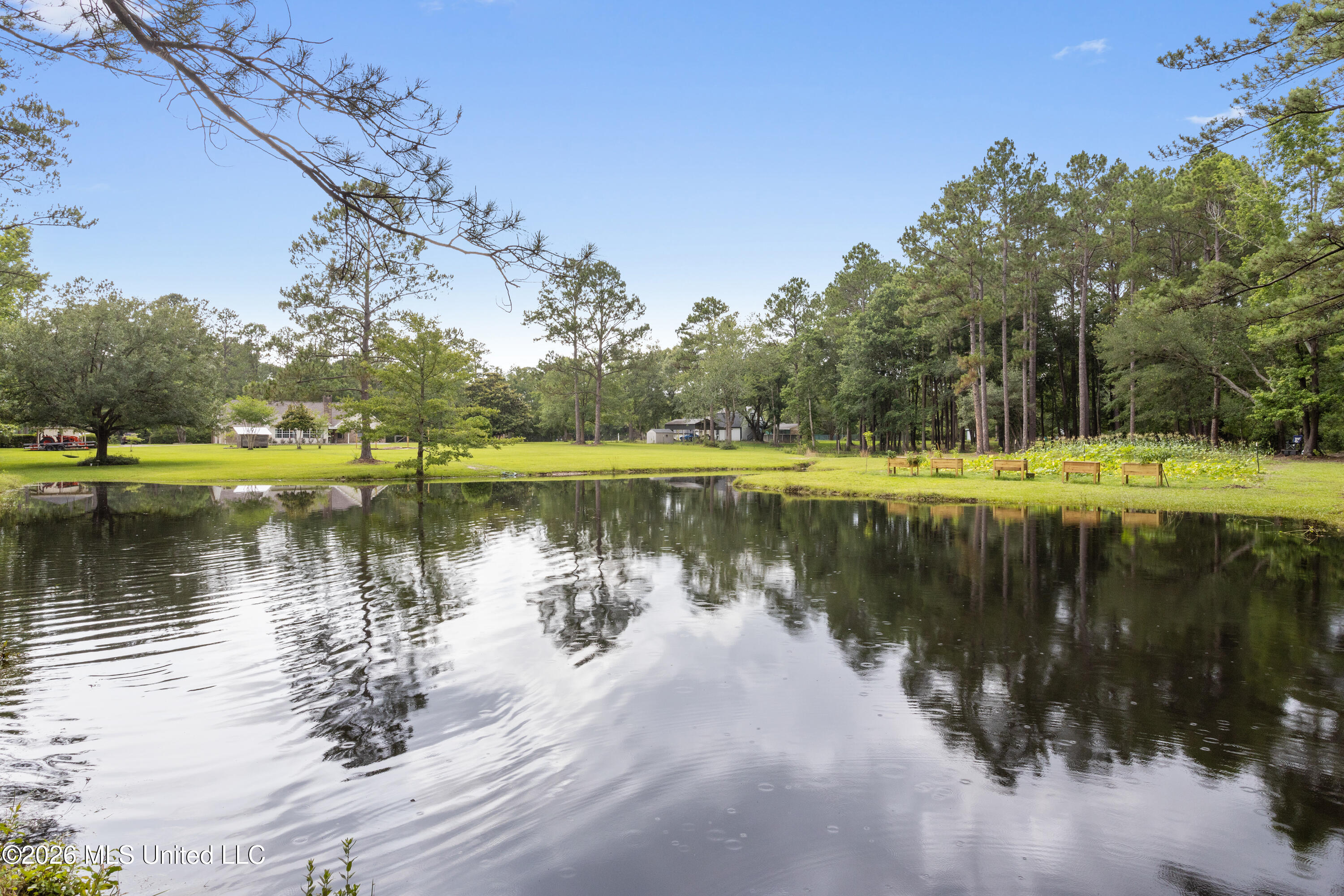 11208 Hillside Hollow Road