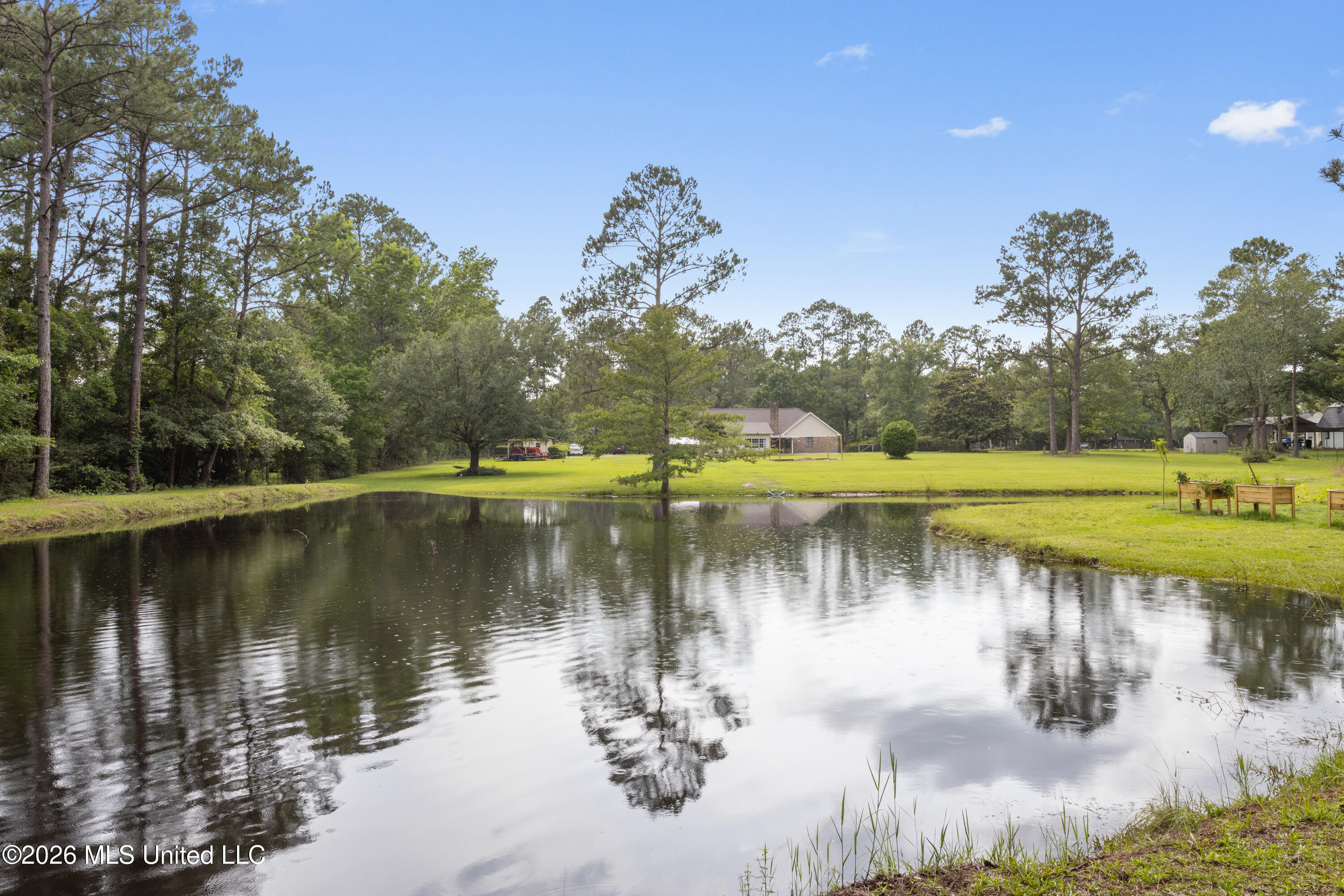 11208 Hillside Hollow Road