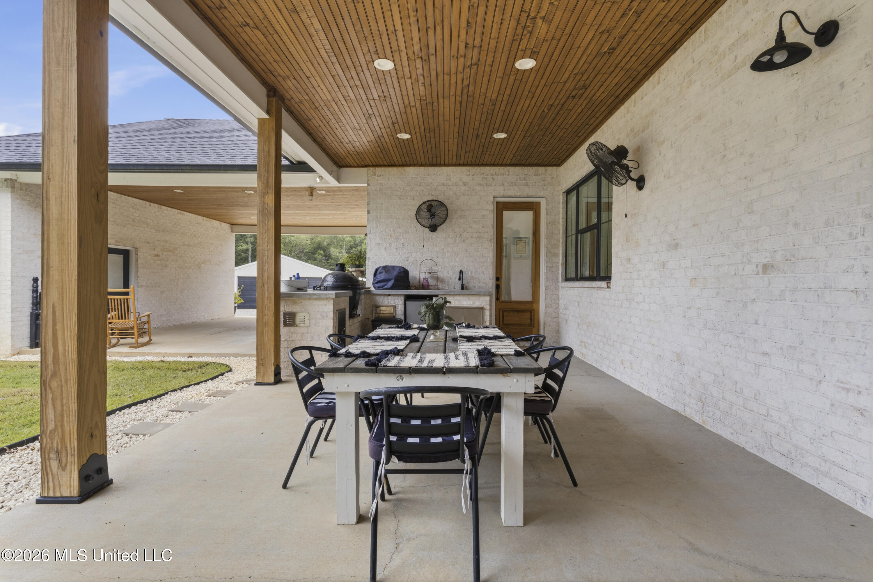 16900 Old River Road