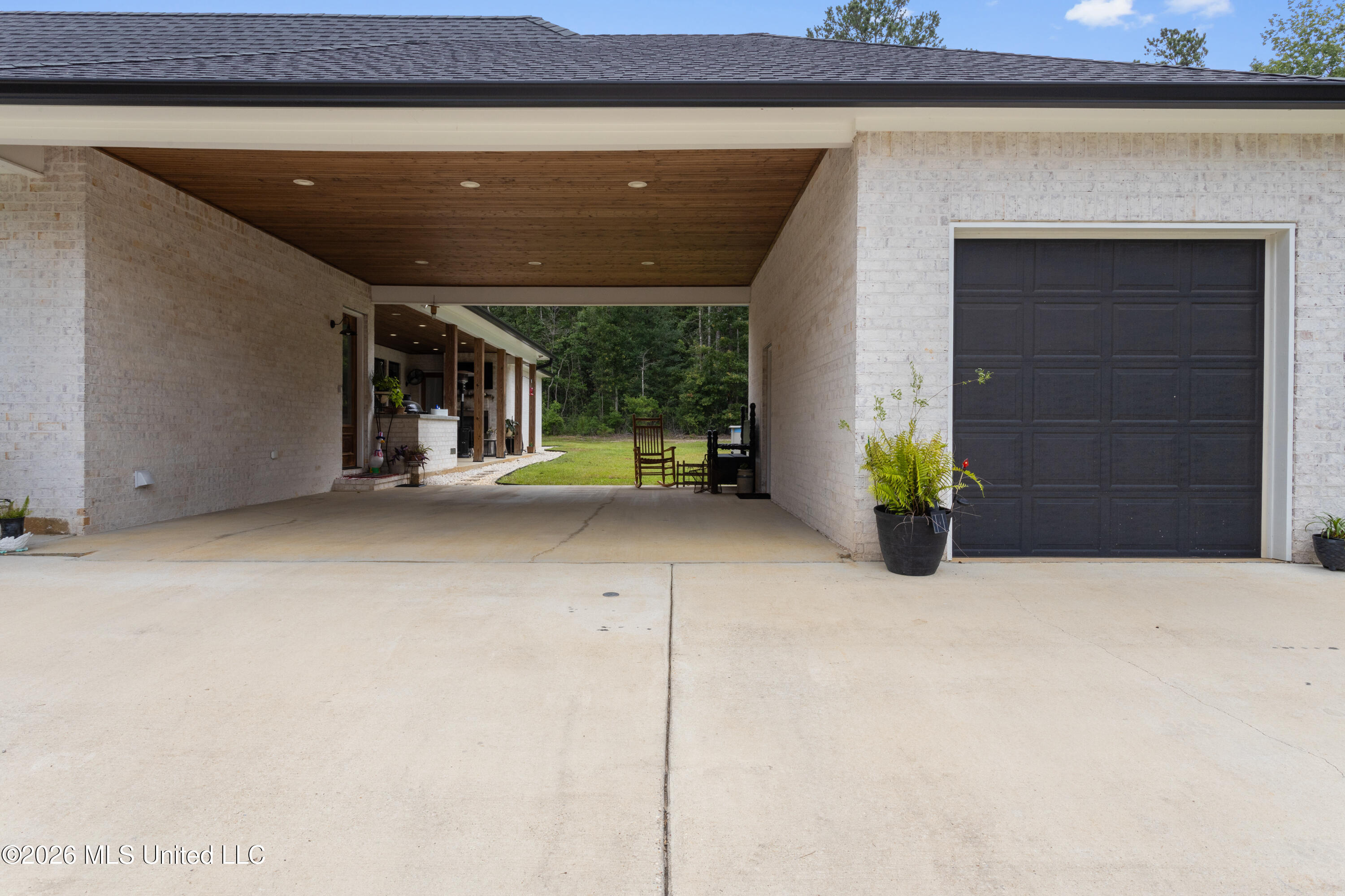 16900 Old River Road