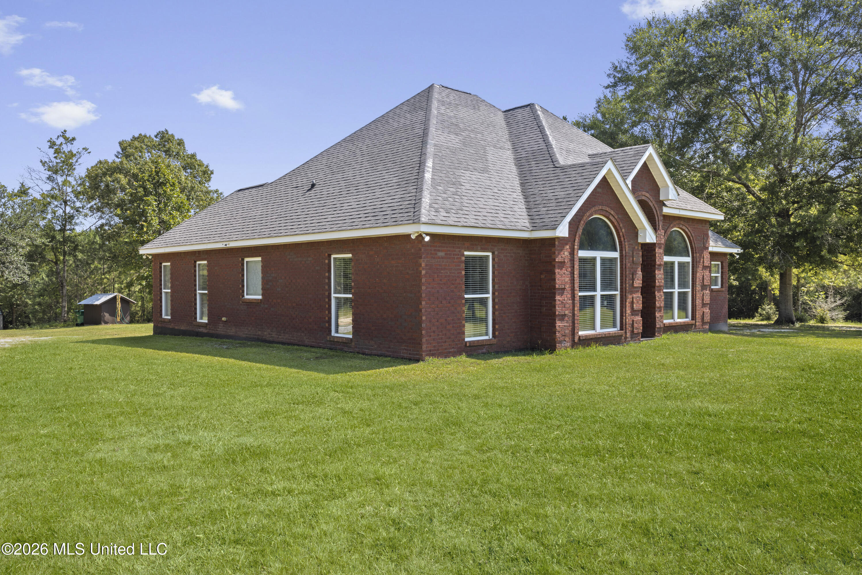 22720 Old River Road