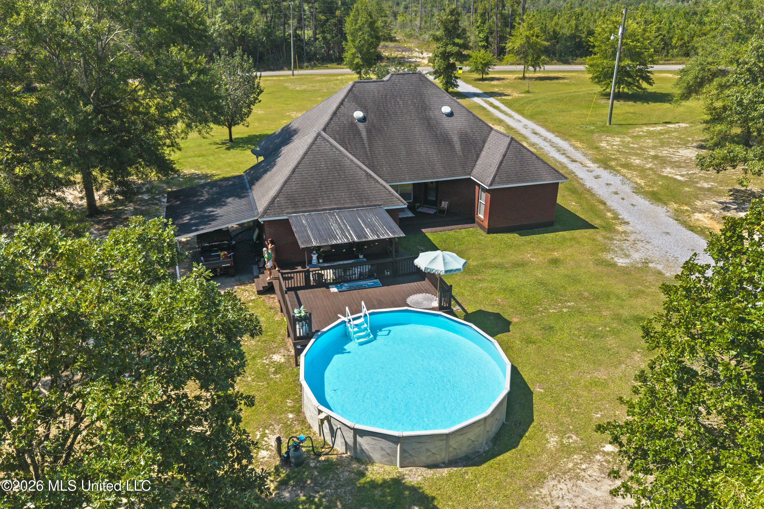 22720 Old River Road