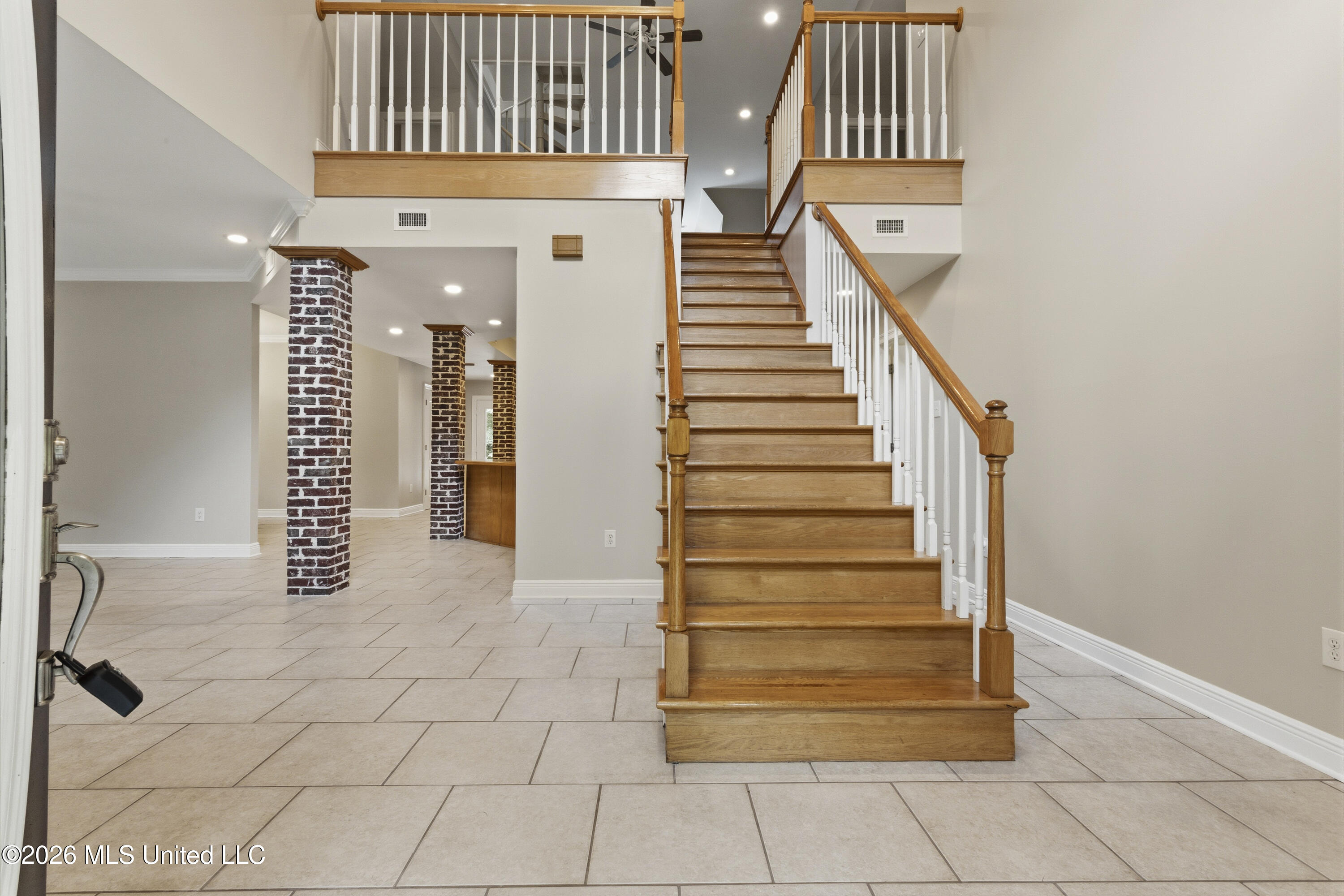 16109 Roberts Road