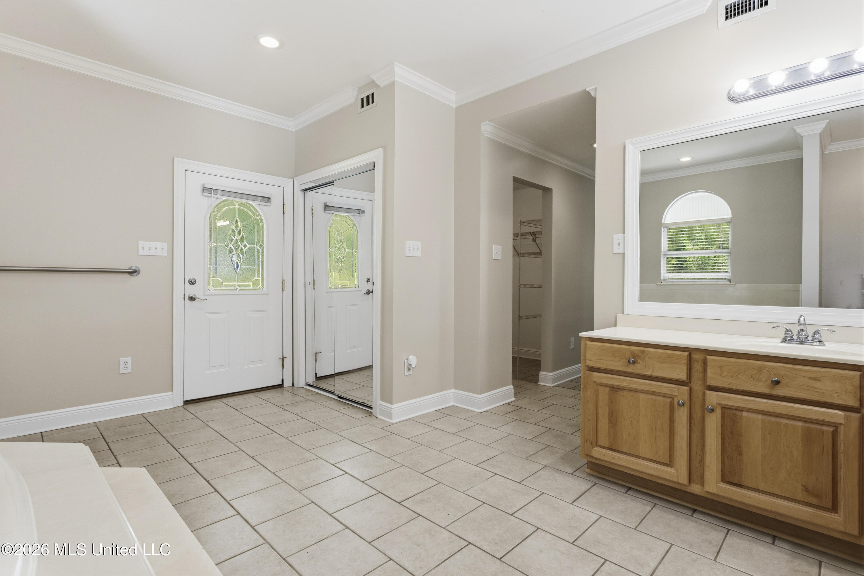 16109 Roberts Road