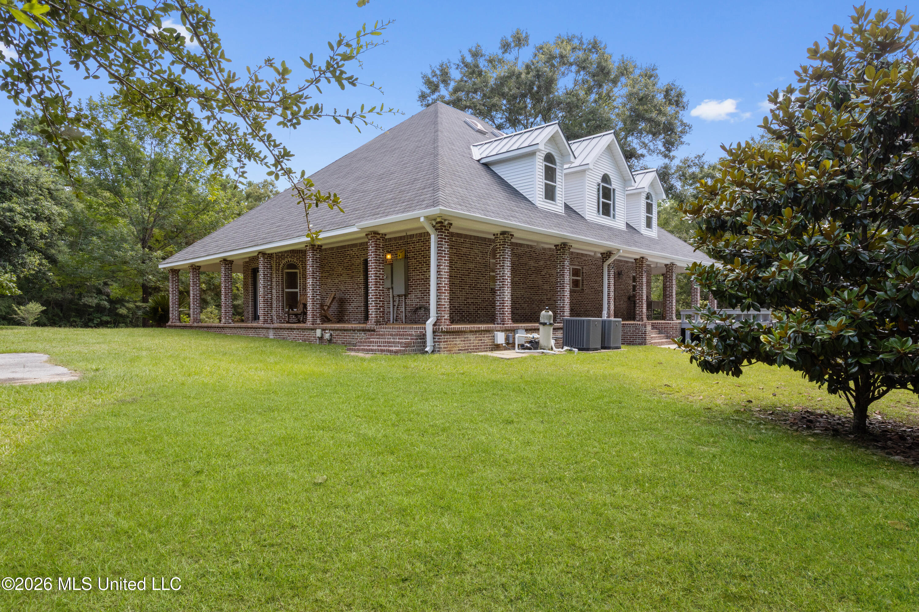 16109 Roberts Road