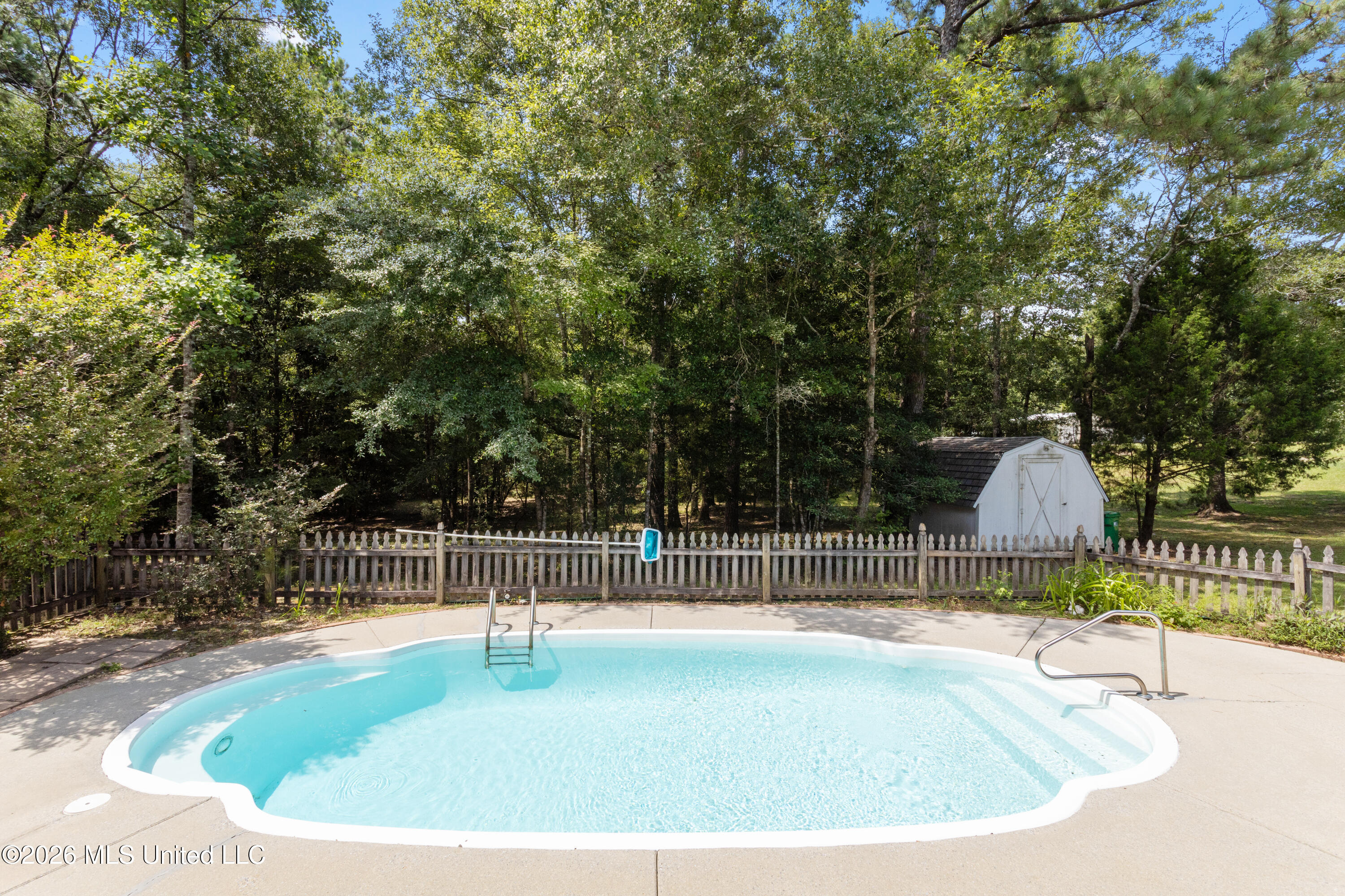 16109 Roberts Road