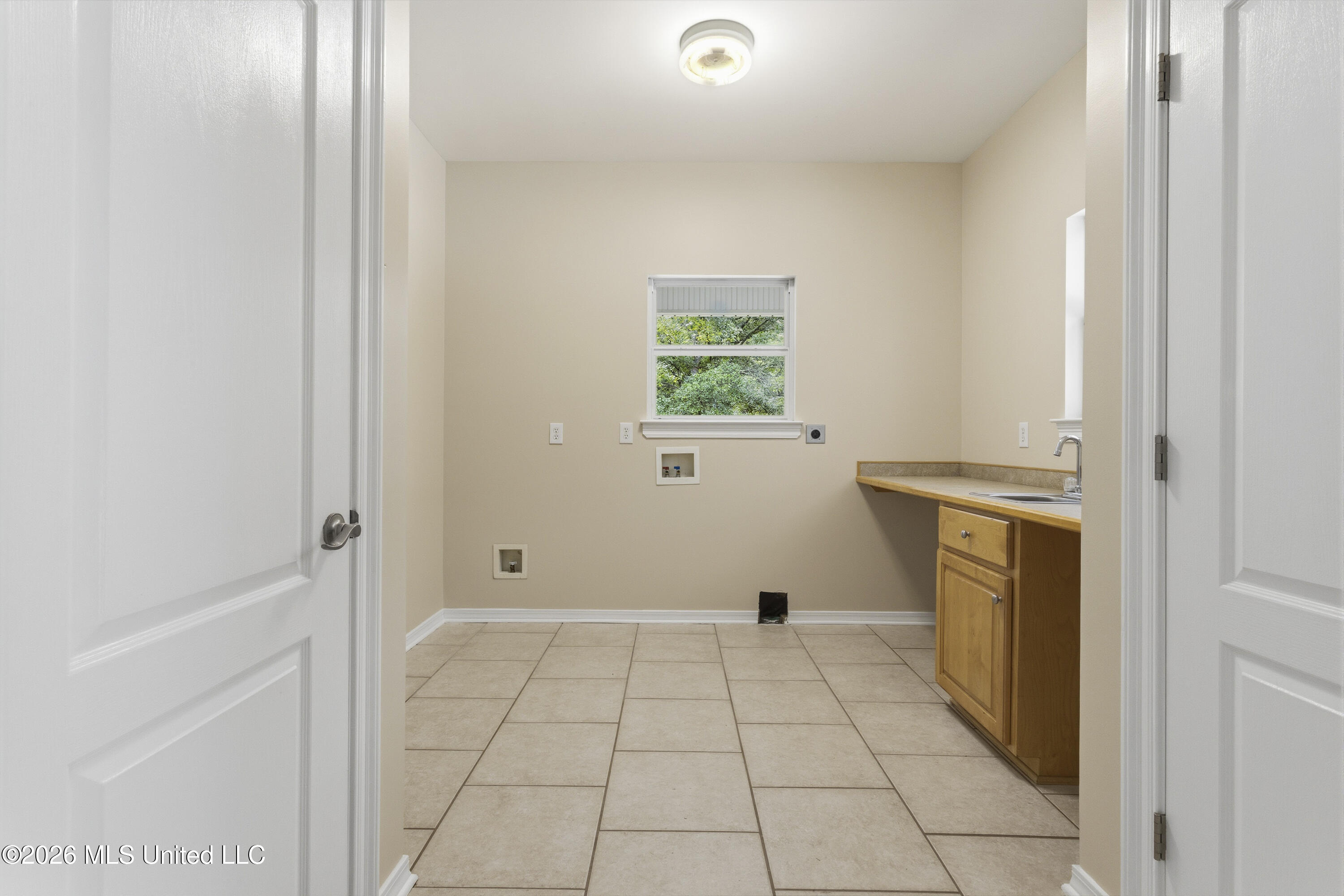16109 Roberts Road