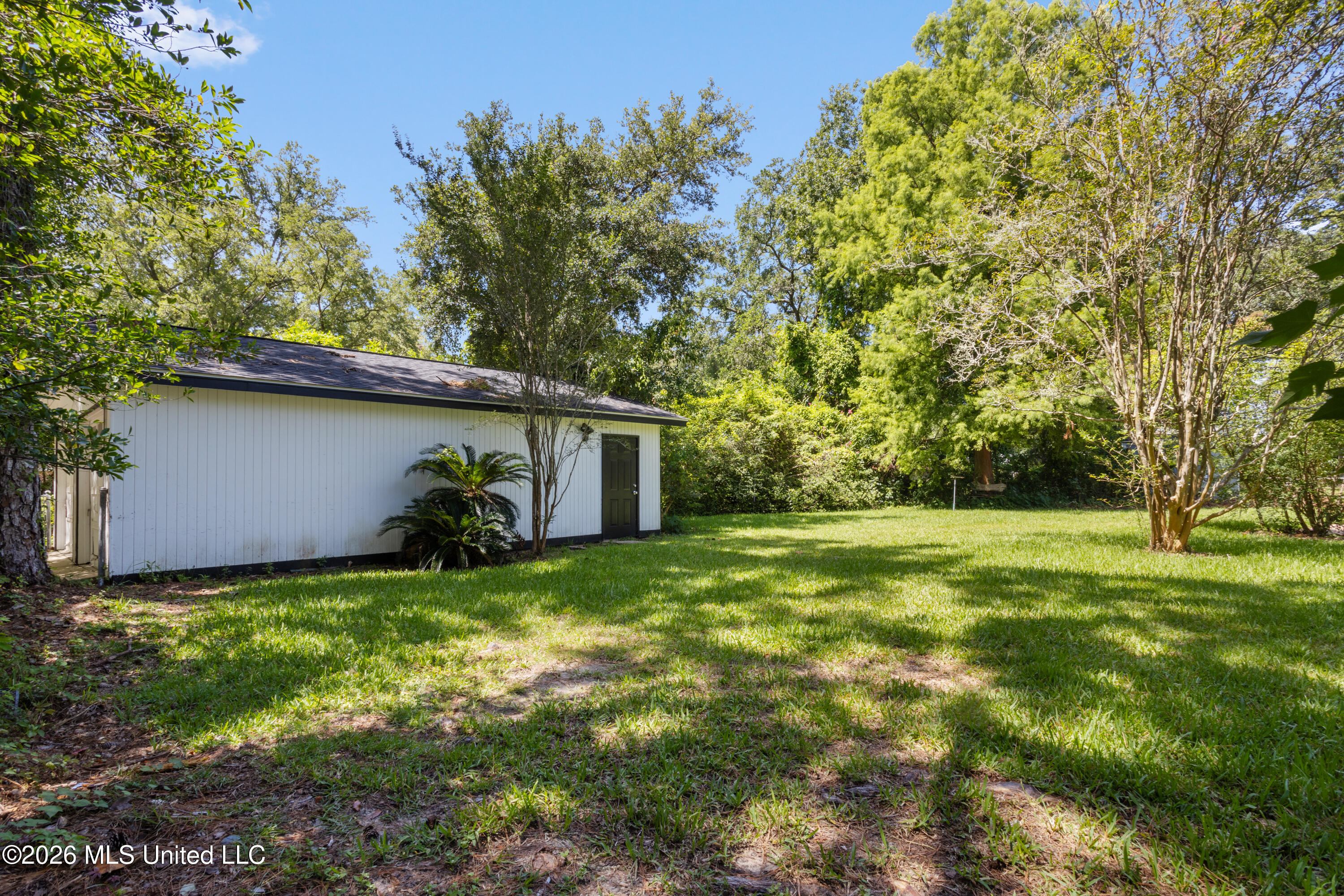 2518 Parkwood Place