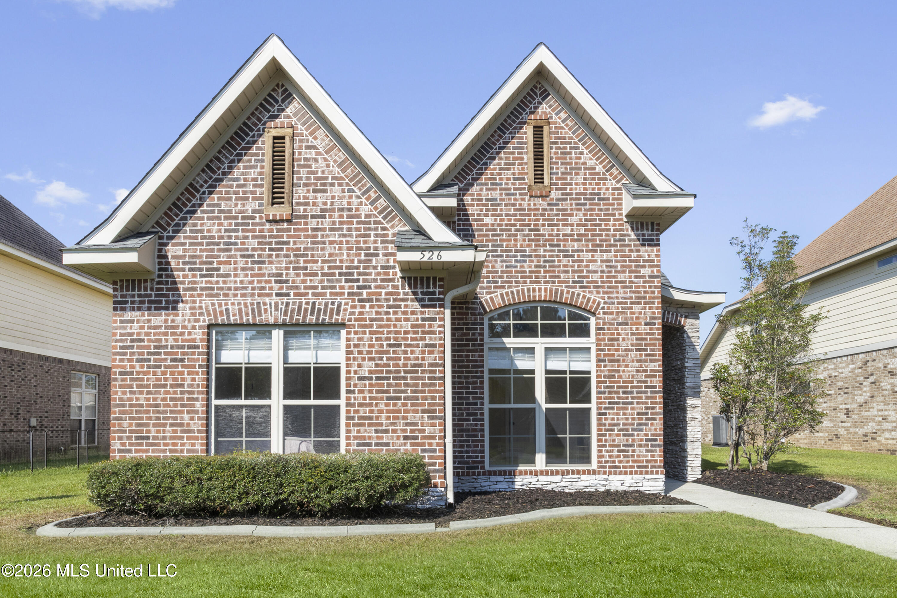 526 Palm Breeze Drive