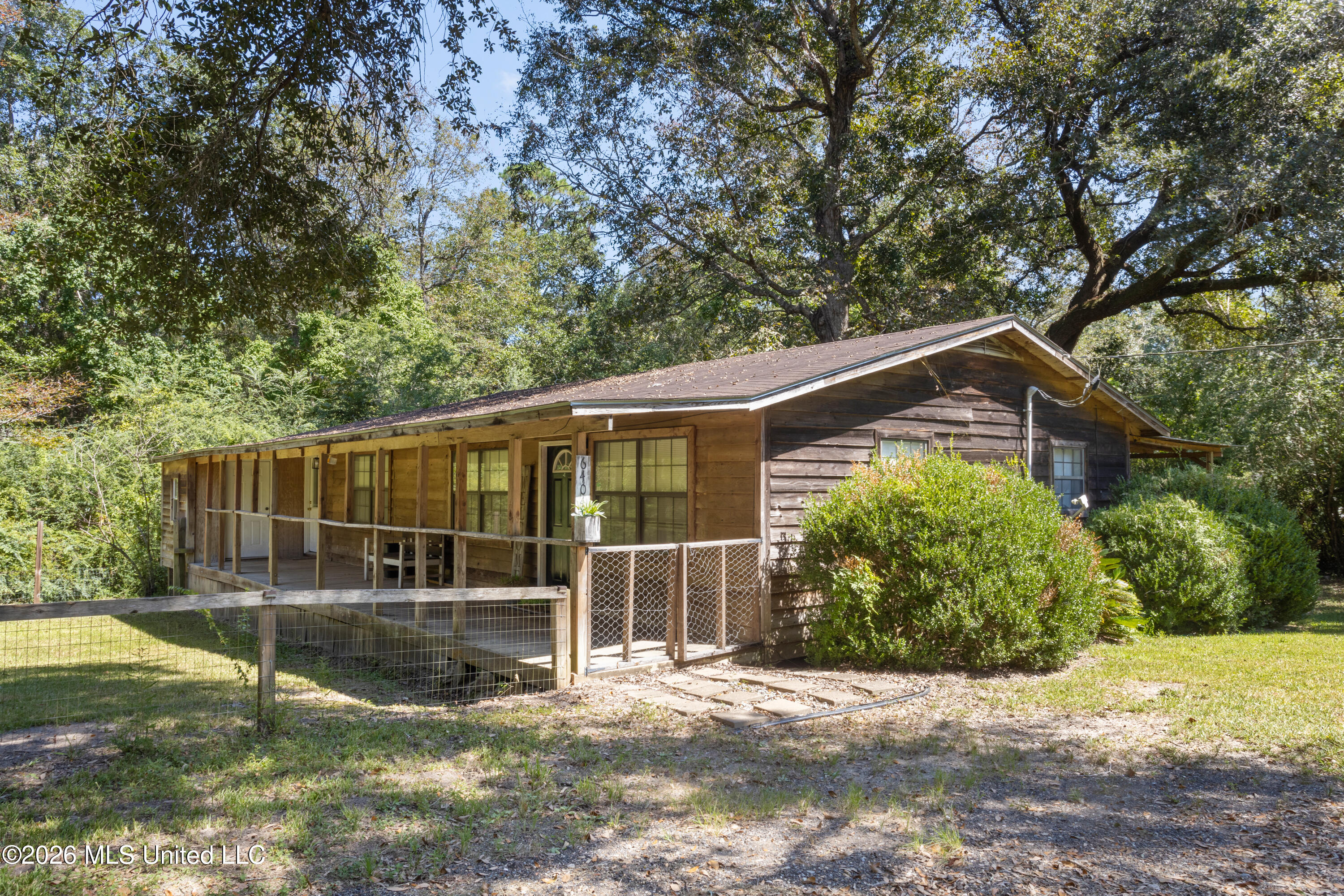 6404 Waltman Road
