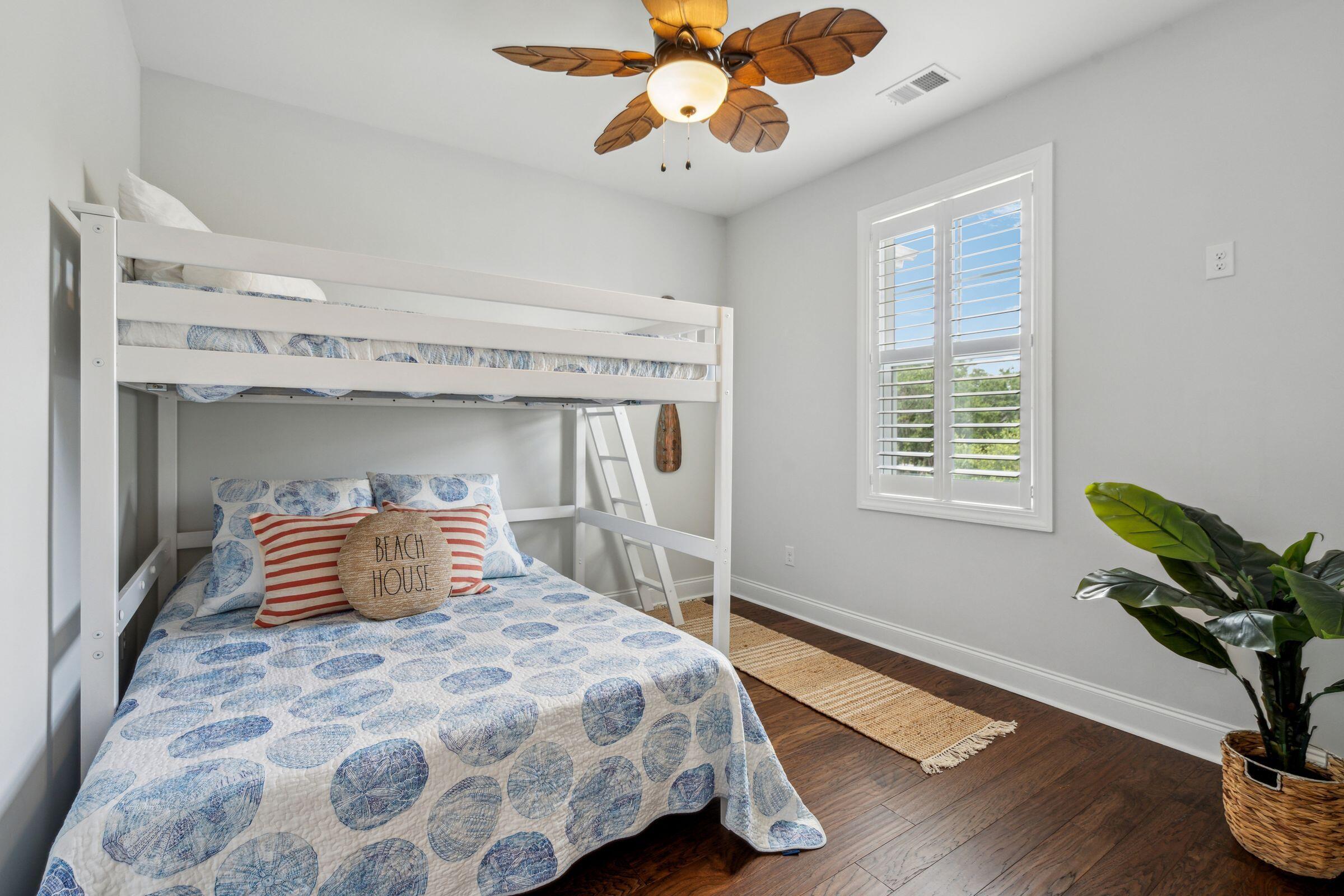2272 Hamlin Sound Circle
