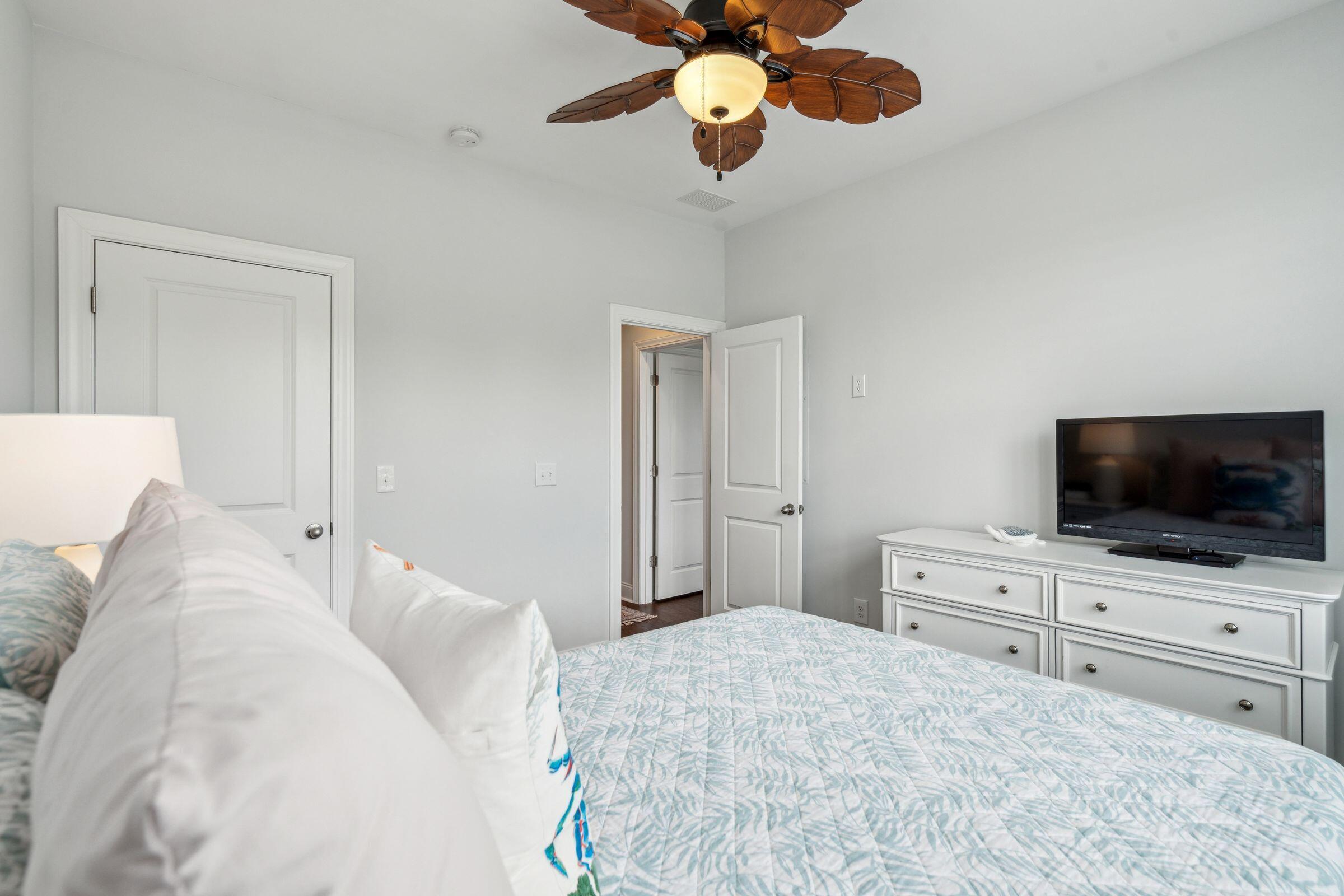 2272 Hamlin Sound Circle