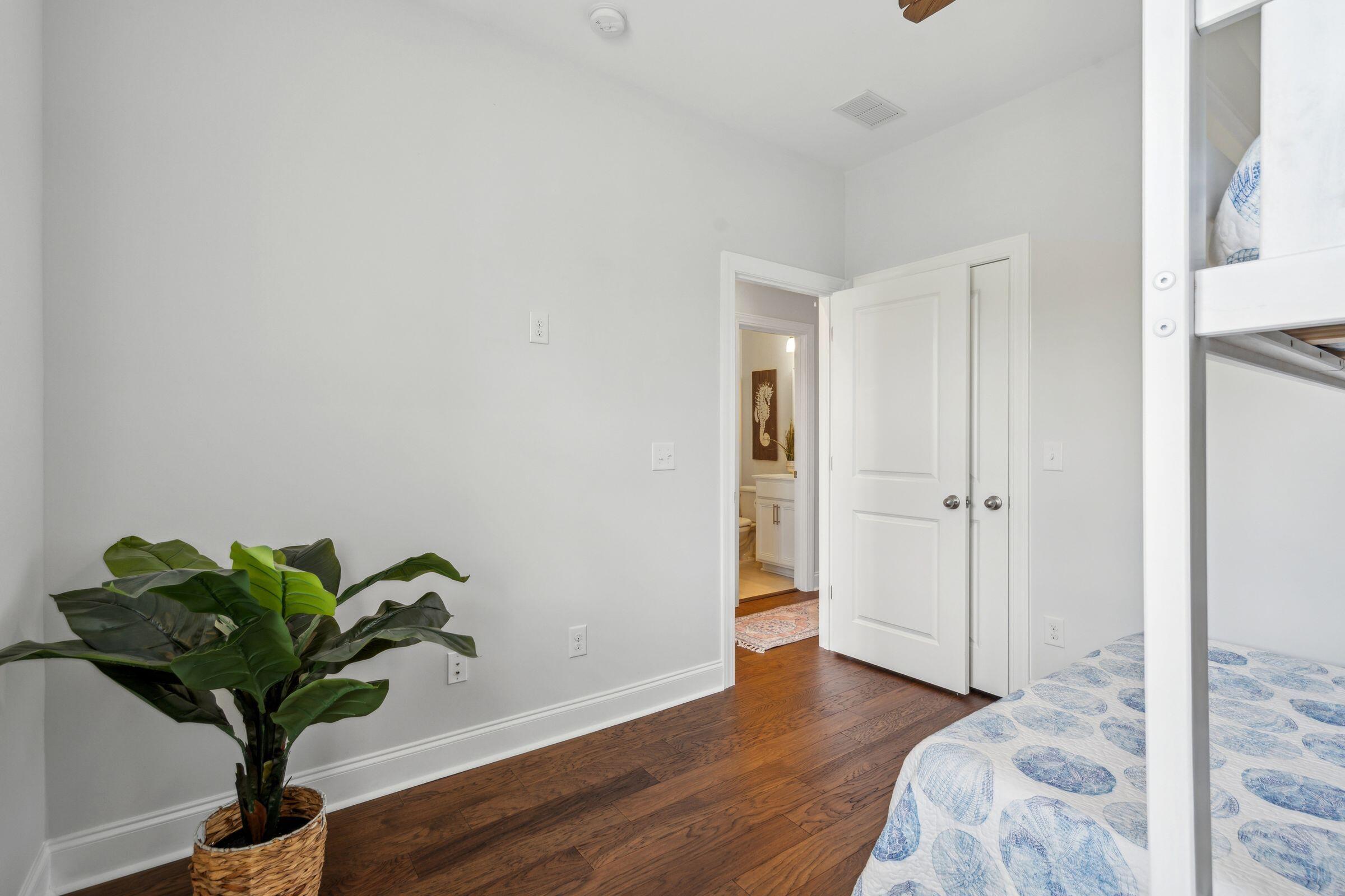 2272 Hamlin Sound Circle