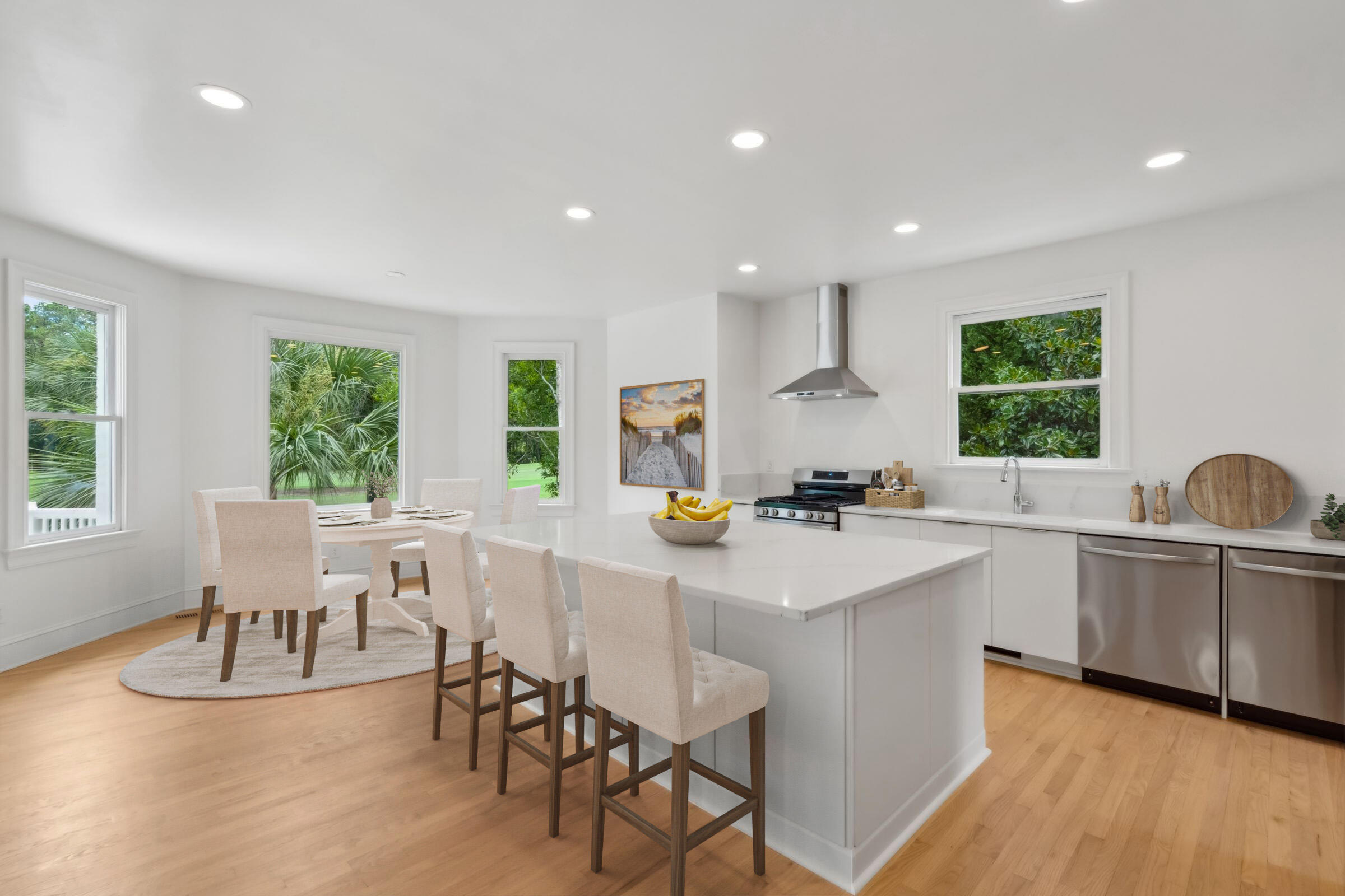 2275 Captain Waring Court
