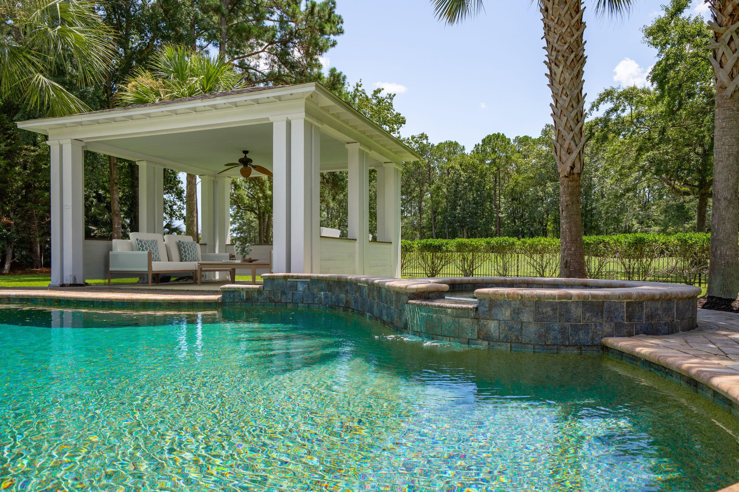 2275 Captain Waring Court