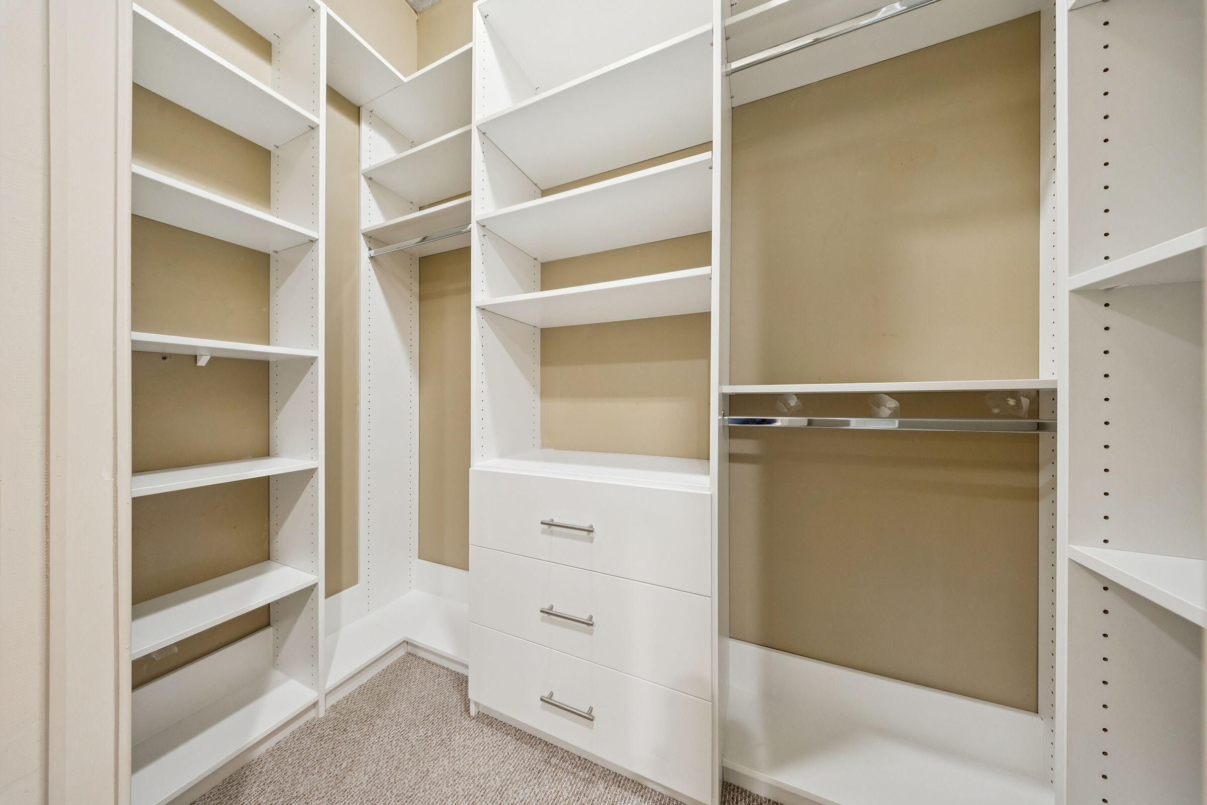 150 Bee Street # 716