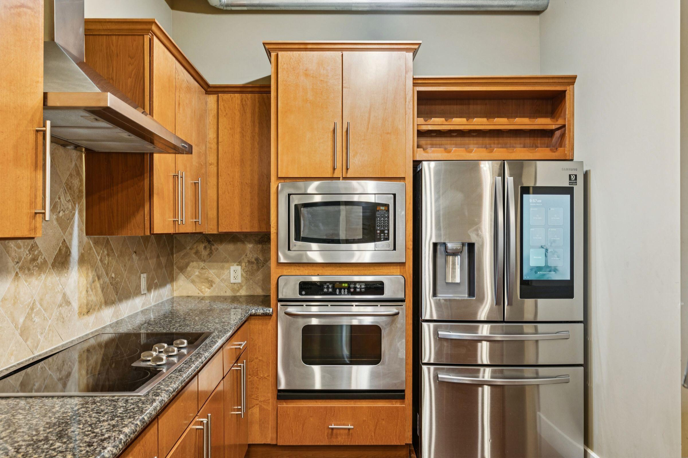 150 Bee Street # 716