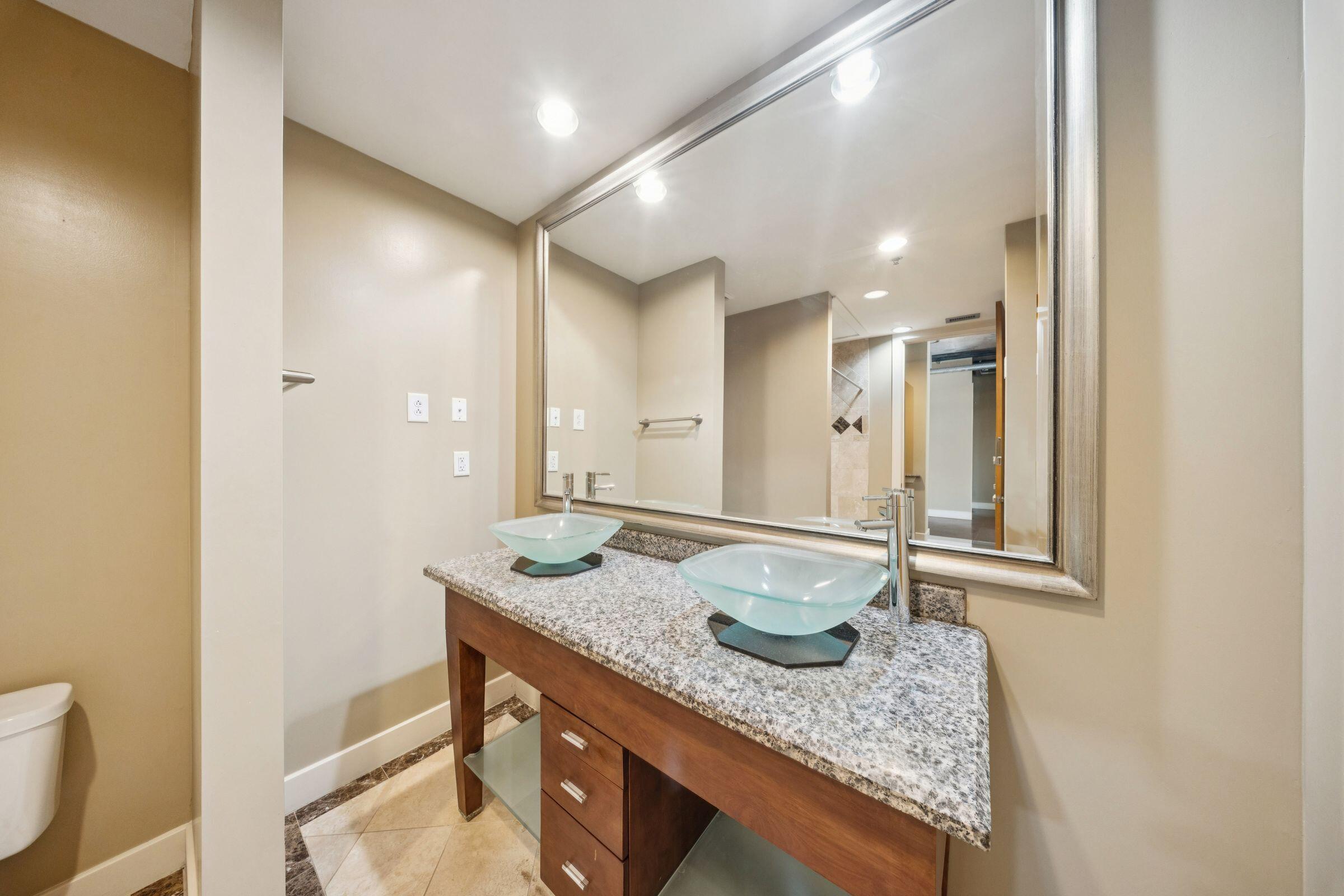 150 Bee Street # 716