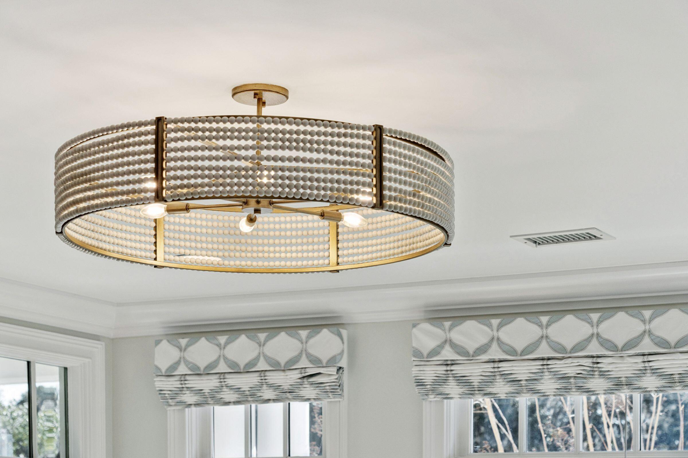 118 Fairbanks Oak Alley # 3b