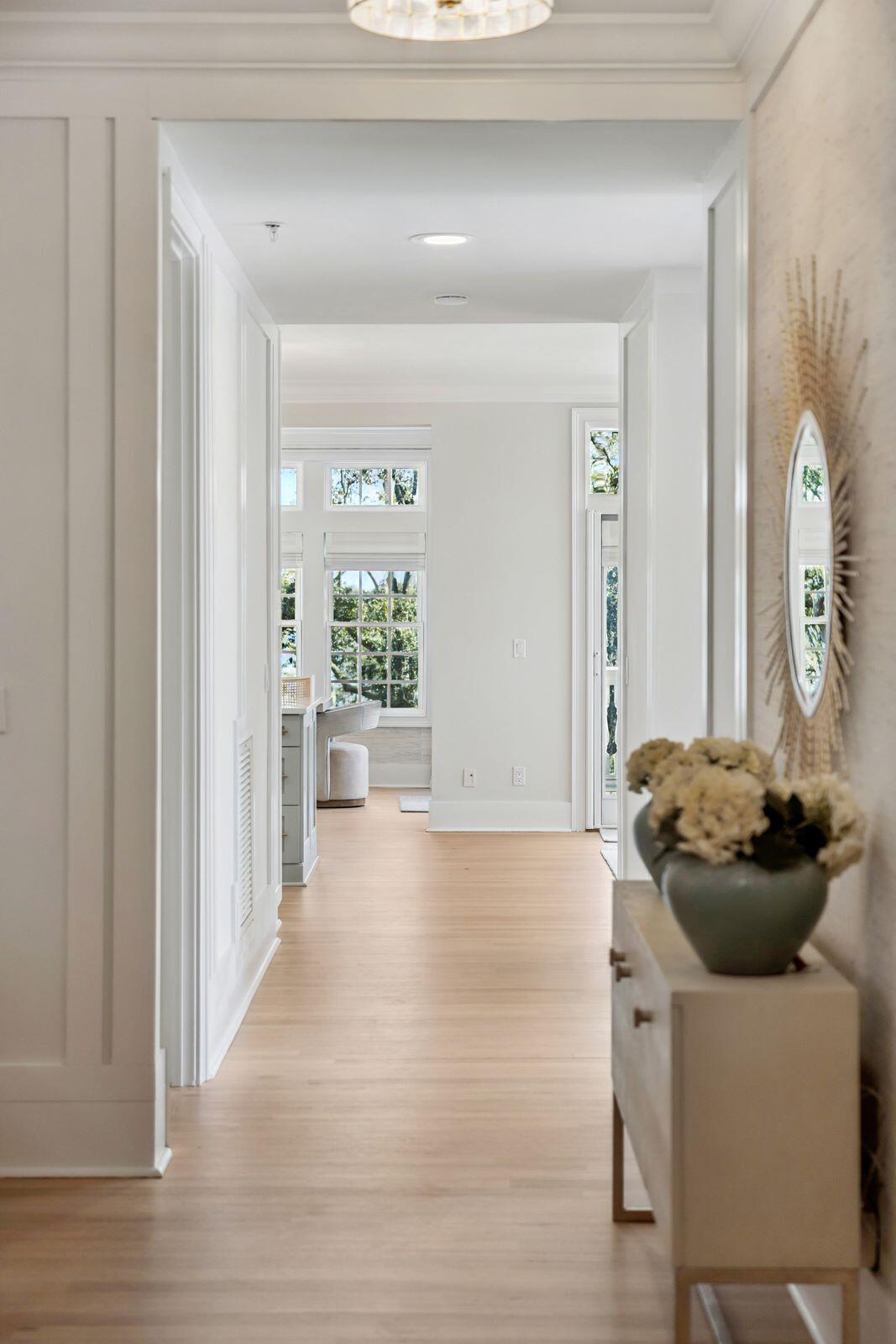 118 Fairbanks Oak Alley # 3b