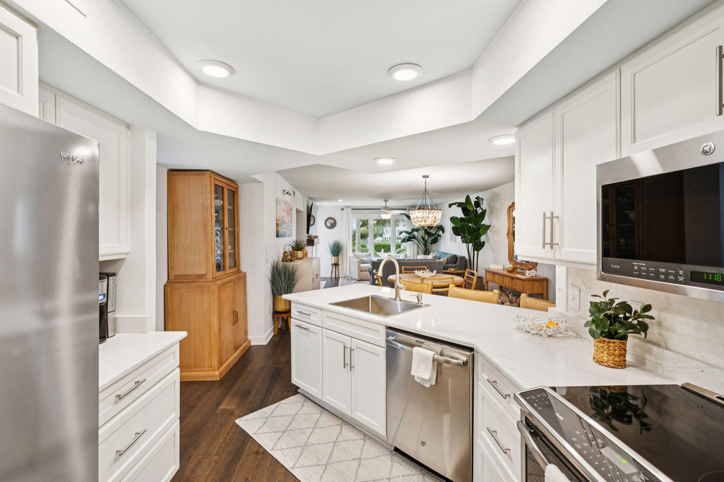 407 Yacht Harbor Court