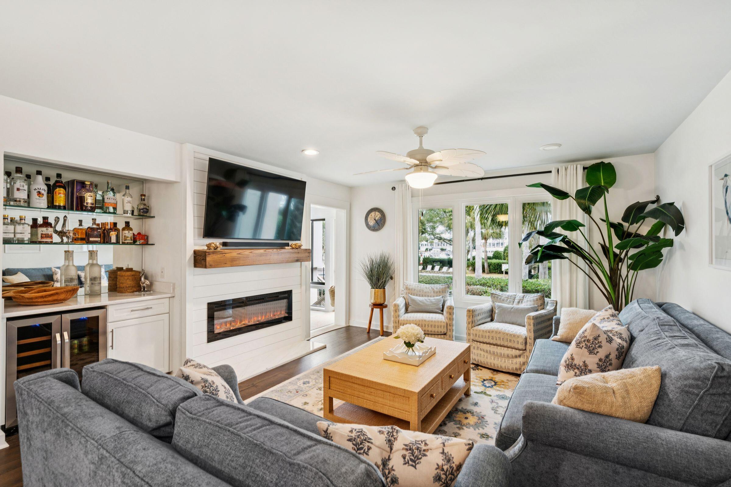 407 Yacht Harbor Court