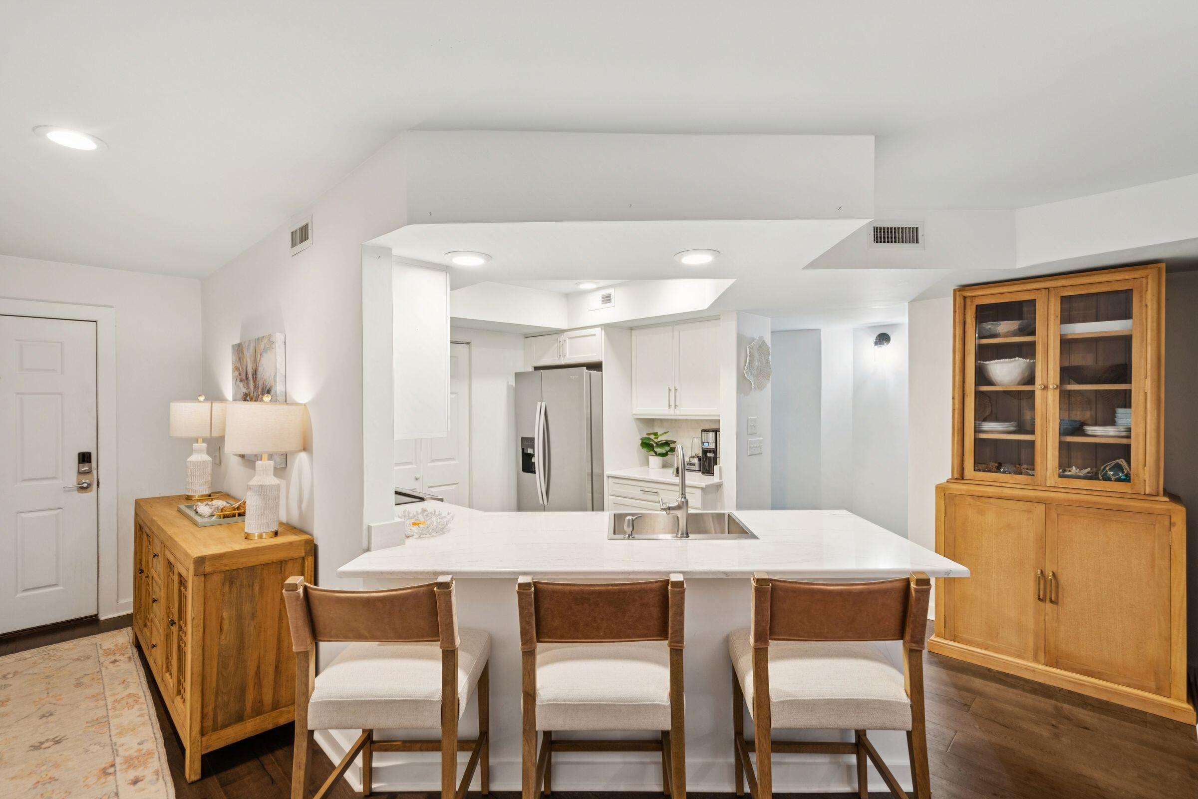 407 Yacht Harbor Court