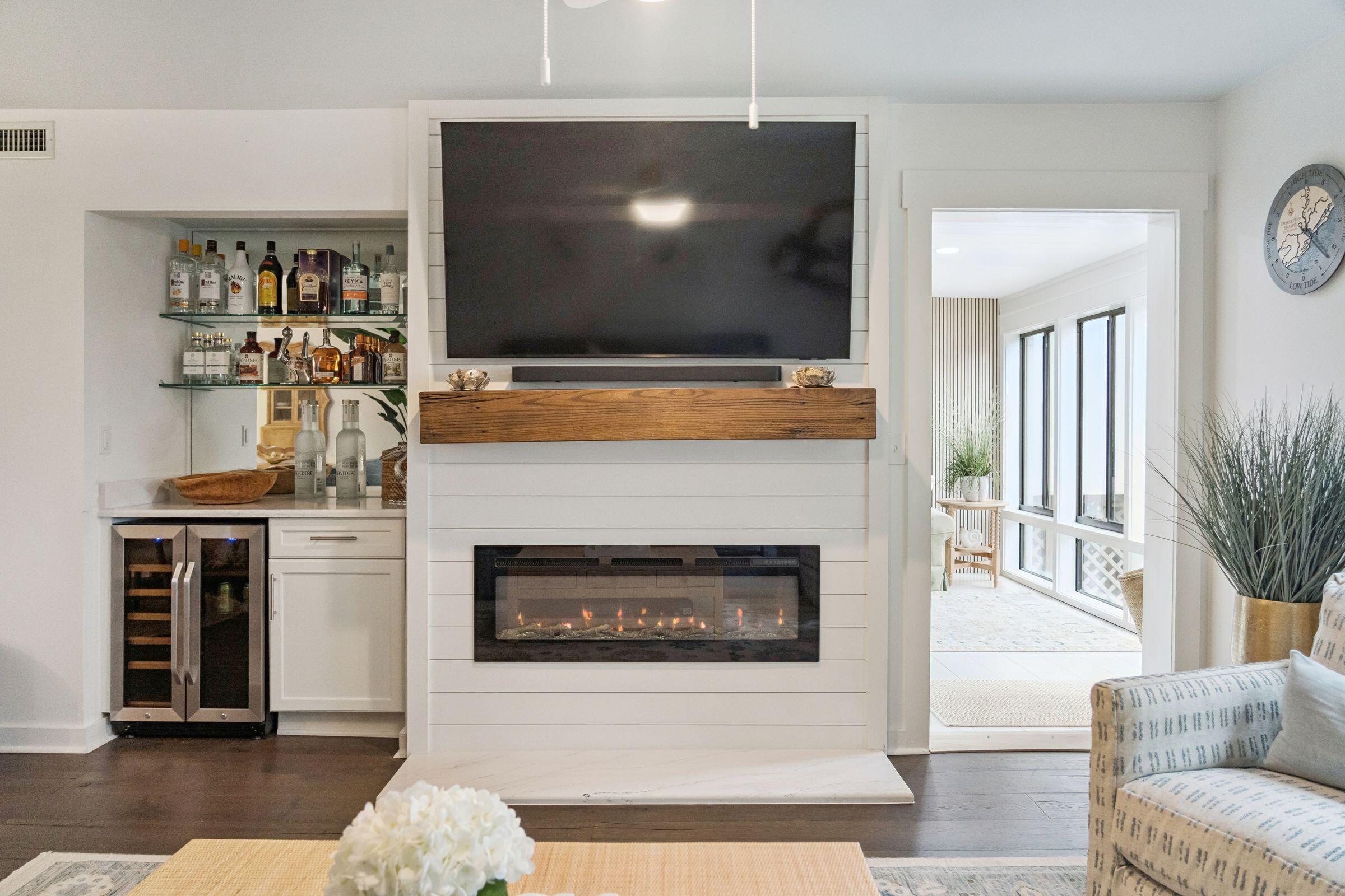 407 Yacht Harbor Court